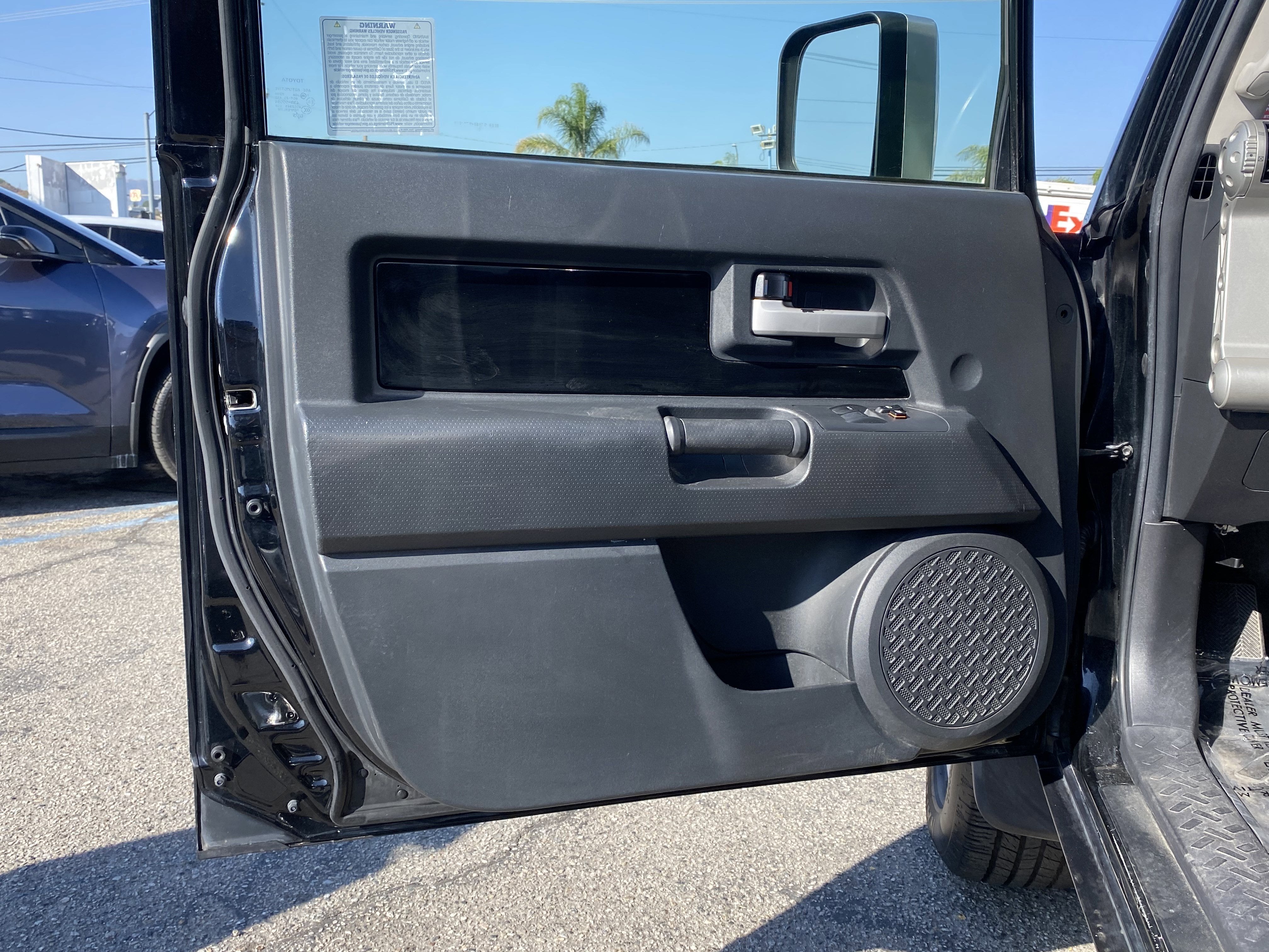 2007 Toyota FJ Cruiser 2WD 4dr Auto (Natl)