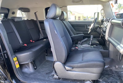 2007 Toyota FJ Cruiser 2WD 4dr Auto (Natl)