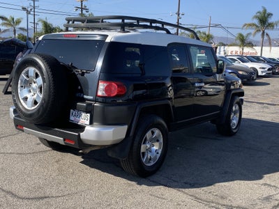2007 Toyota FJ Cruiser 2WD 4dr Auto (Natl)