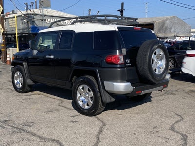 2007 Toyota FJ Cruiser 2WD 4dr Auto (Natl)