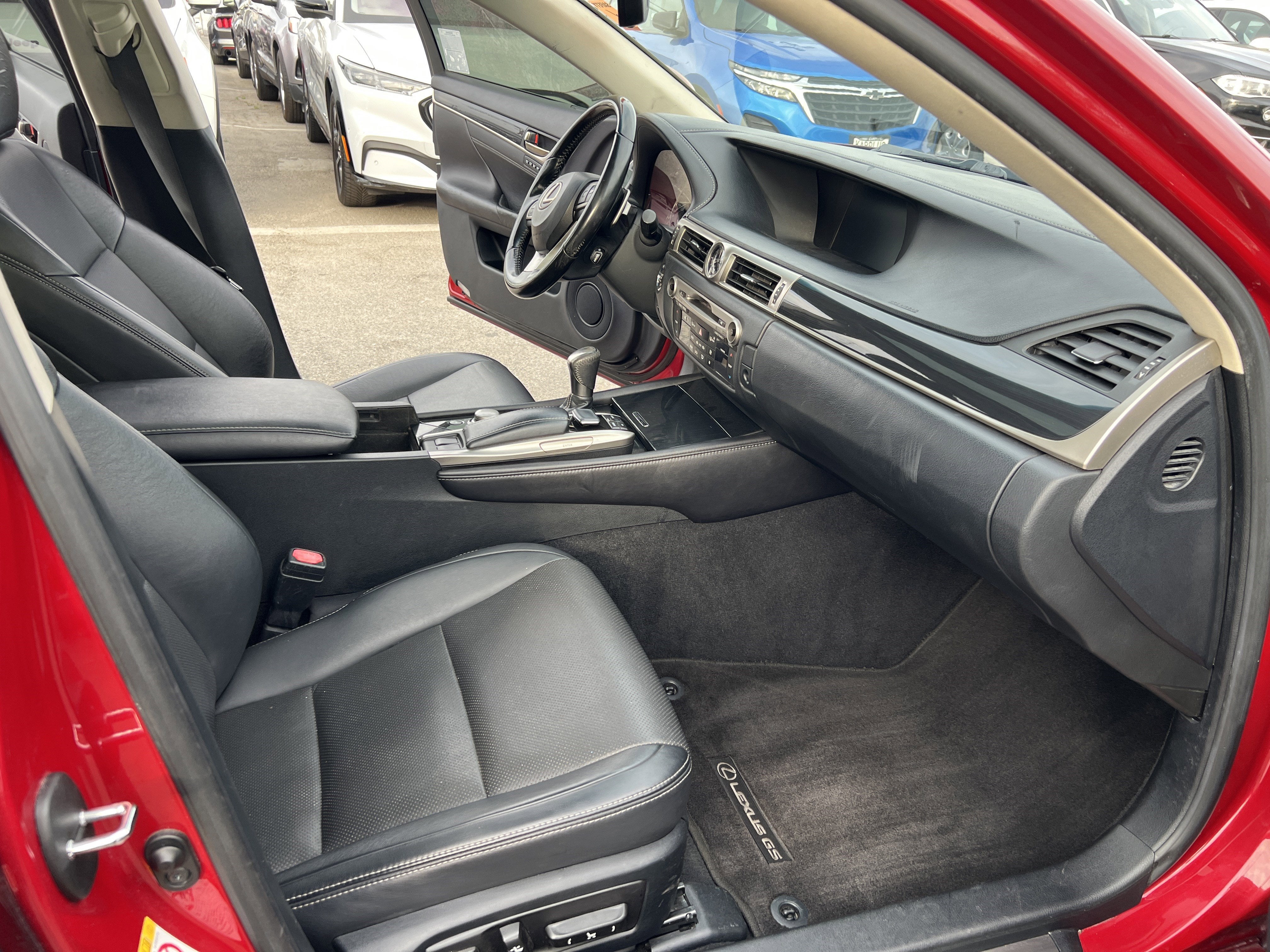 2016 Lexus GS 200t 4dr Sdn RWD