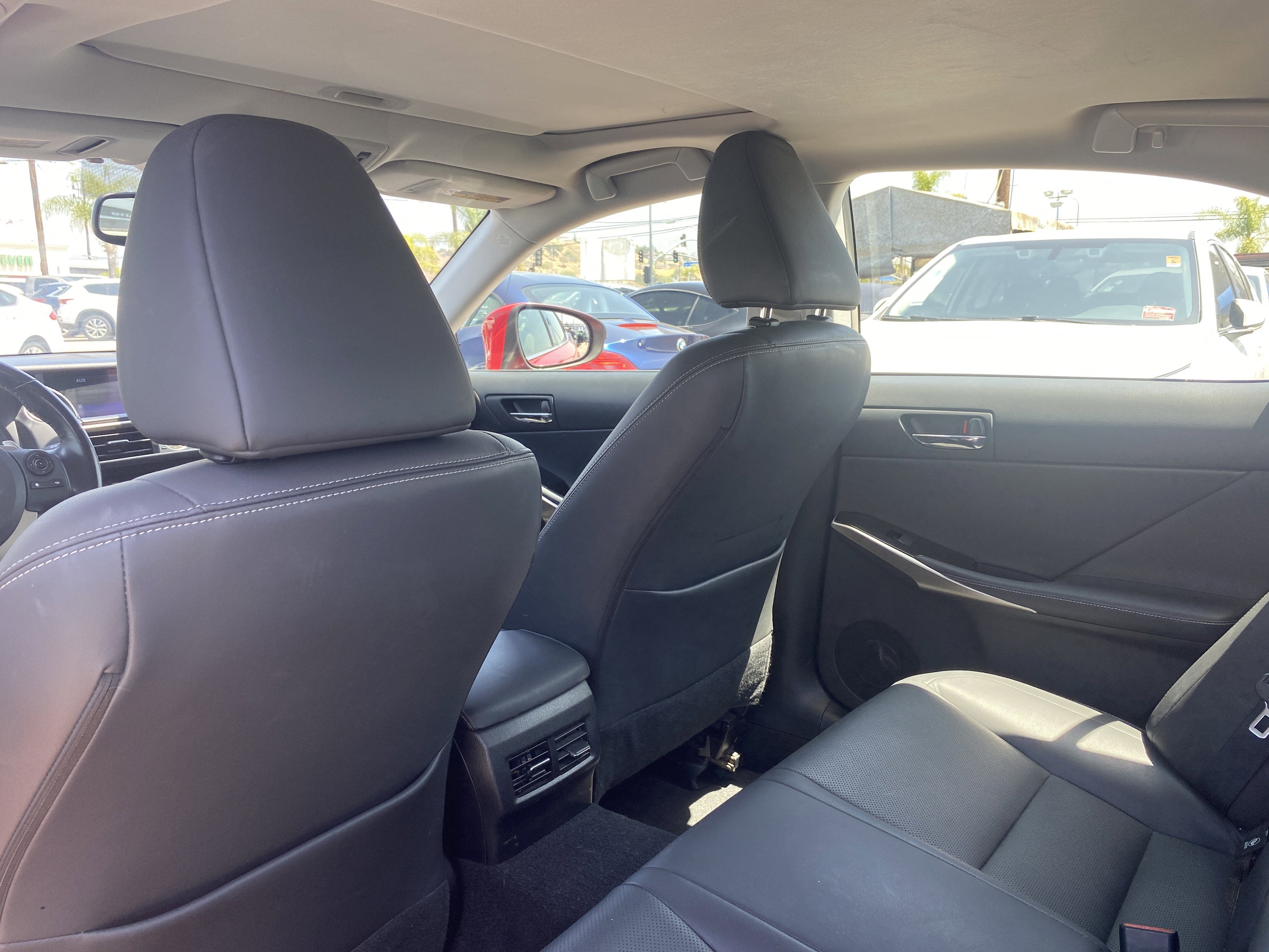 2016 Lexus IS 200t 