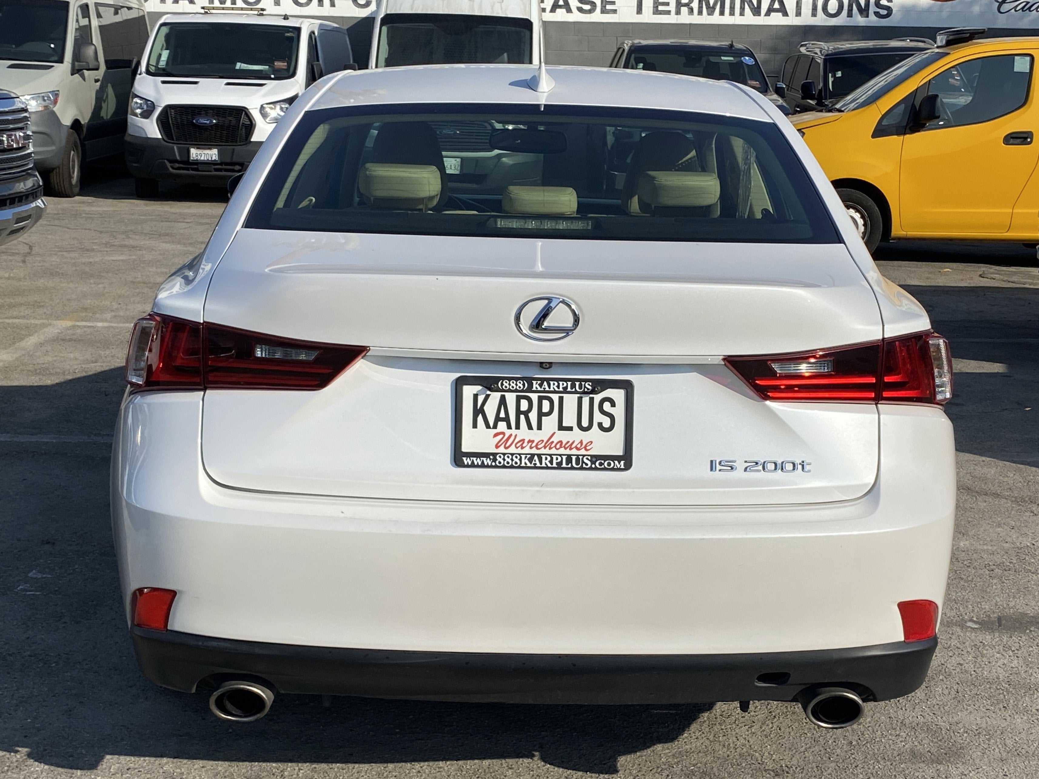 2016 Lexus IS 200t 4dr Sdn