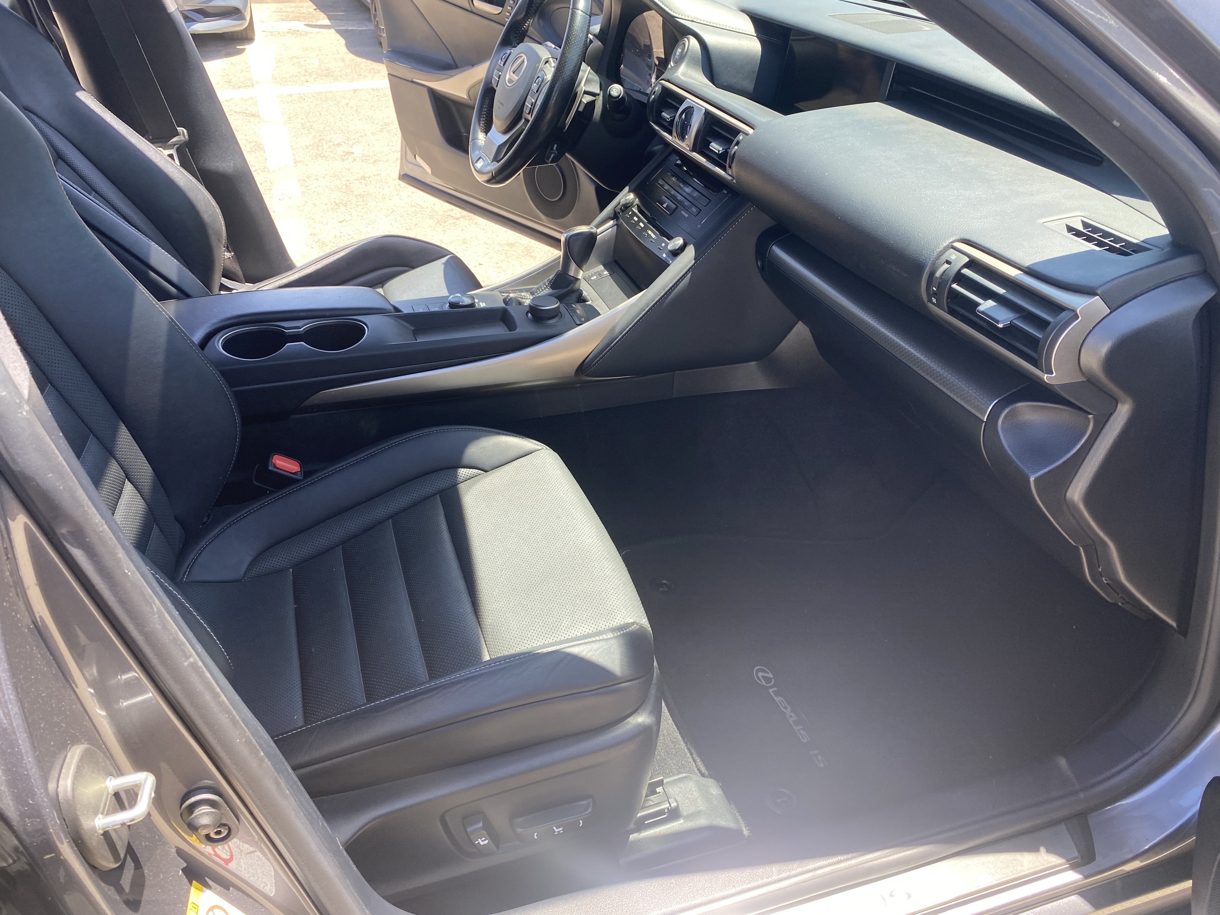 2018 Lexus IS IS 300 F Sport
