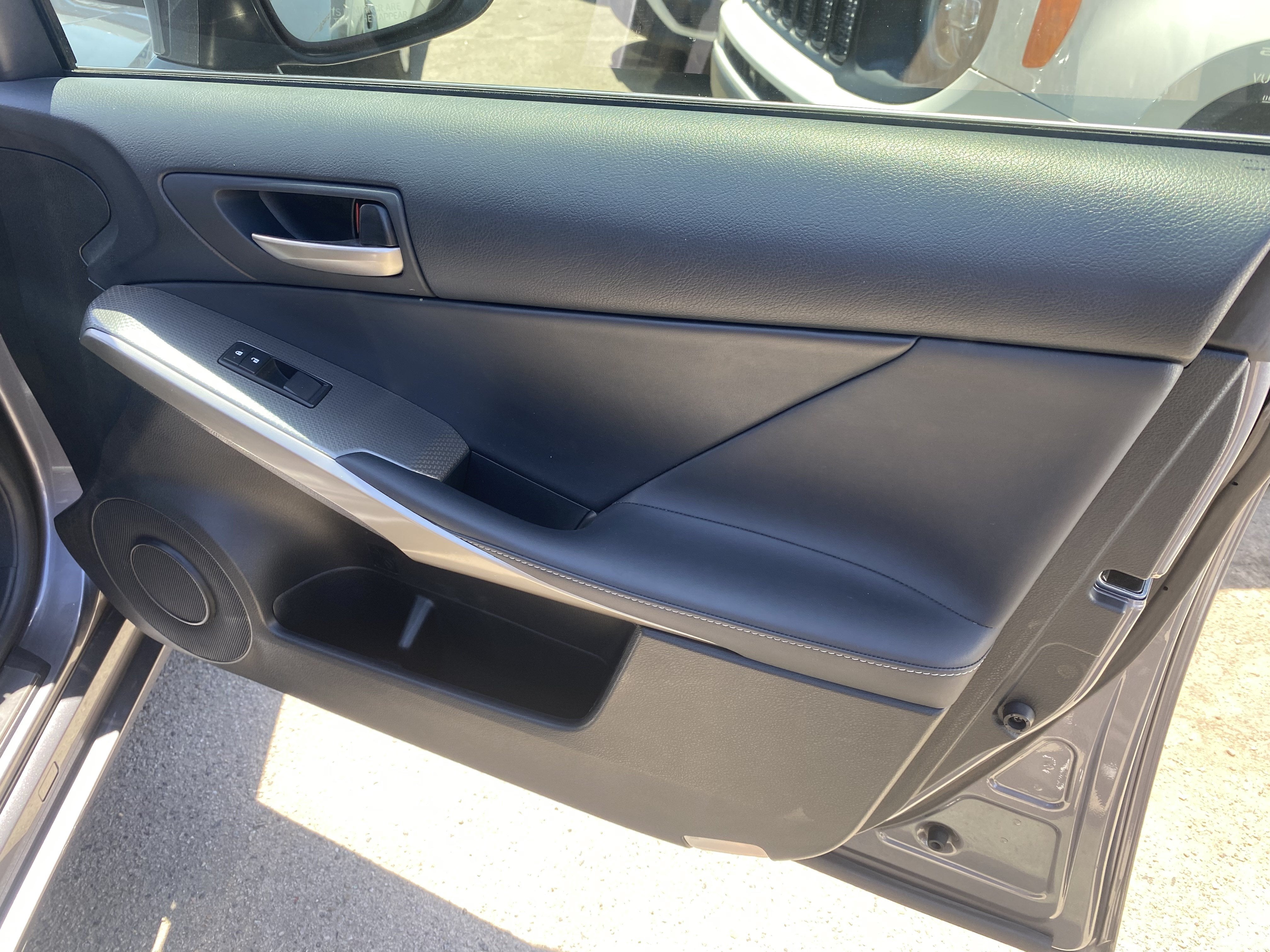 2018 Lexus IS IS 300 F Sport
