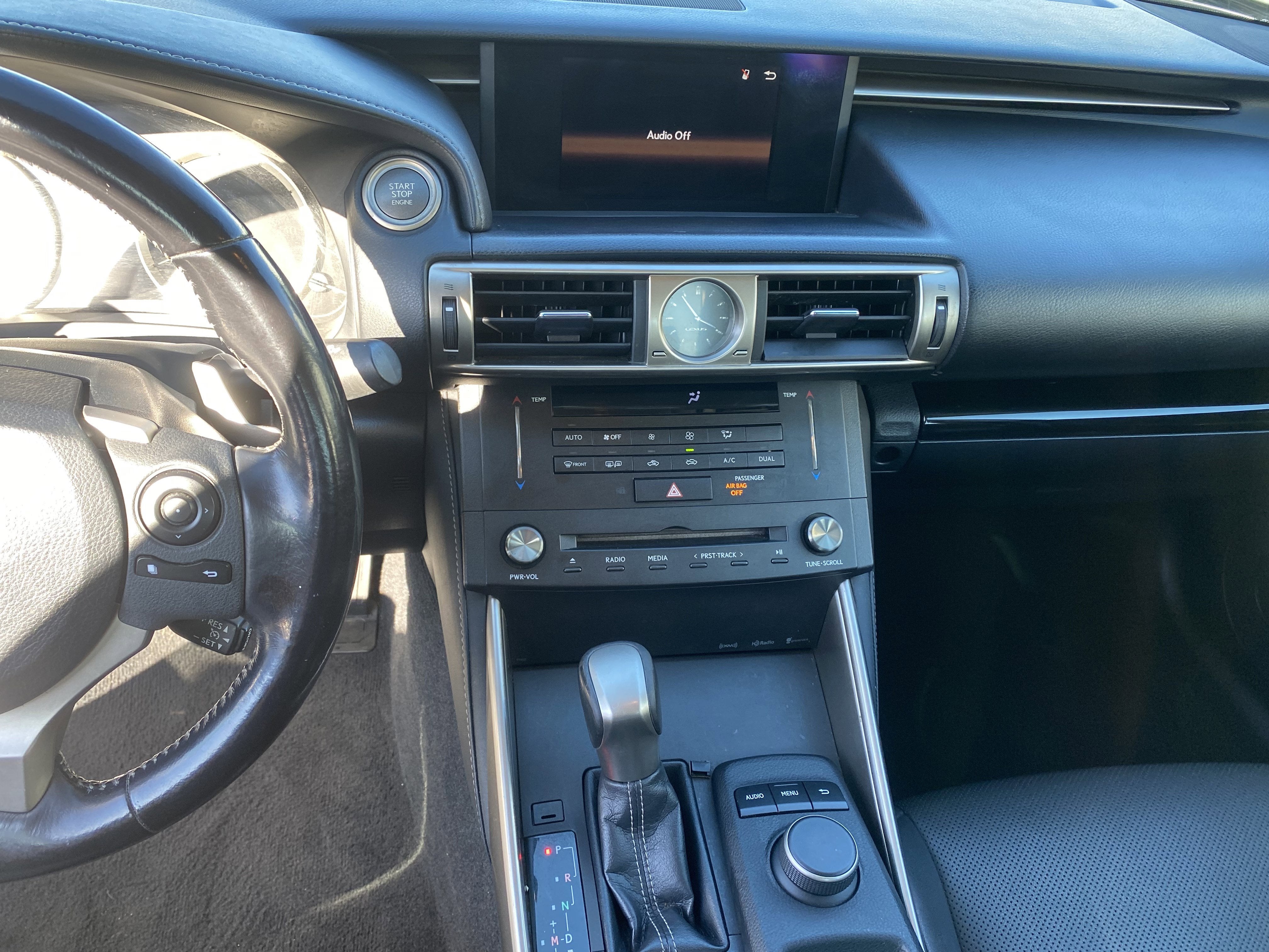 2016 Lexus IS 200t 4dr Sdn