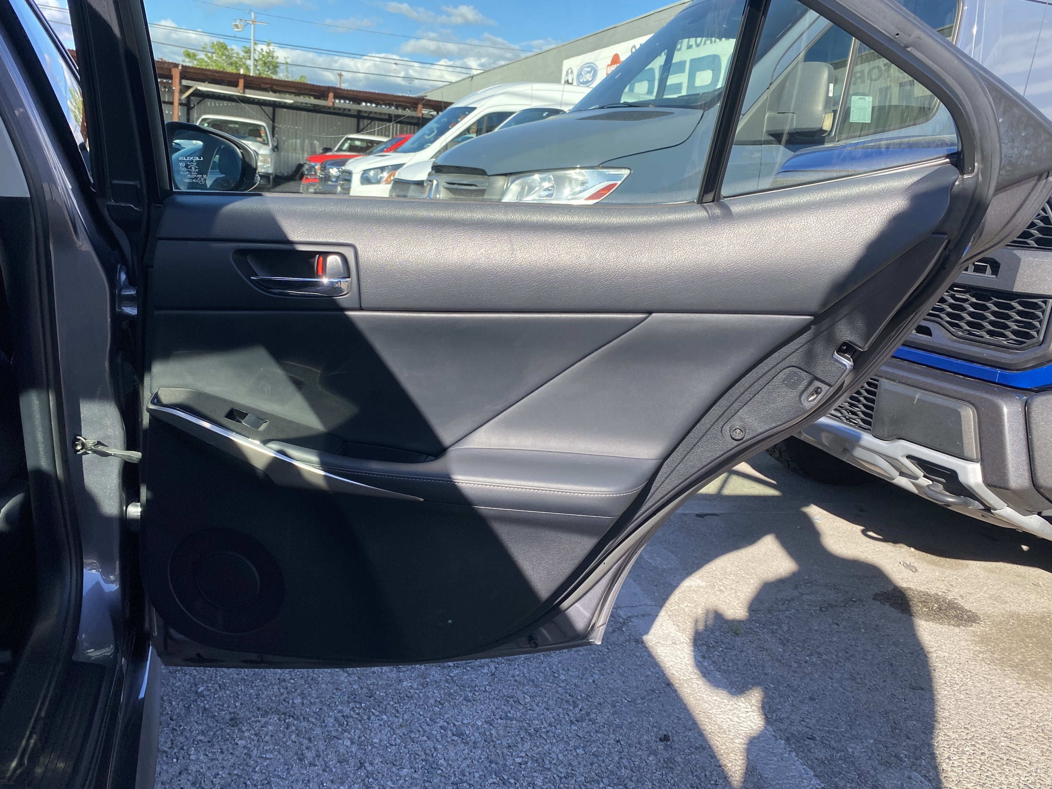 2016 Lexus IS 200t 4dr Sdn