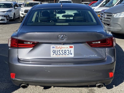 2016 Lexus IS 200t 4dr Sdn