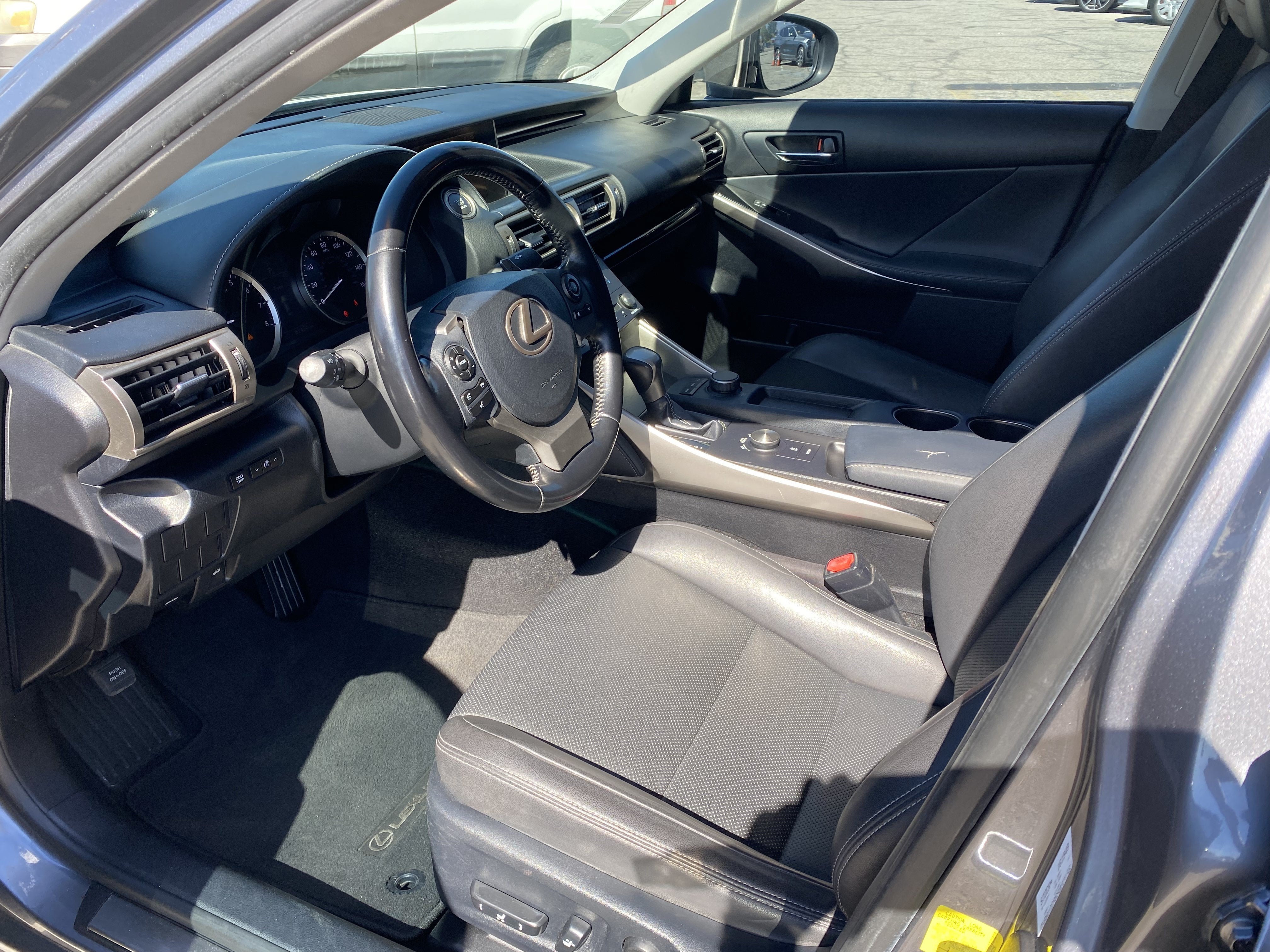 2016 Lexus IS 200t 4DR SDN