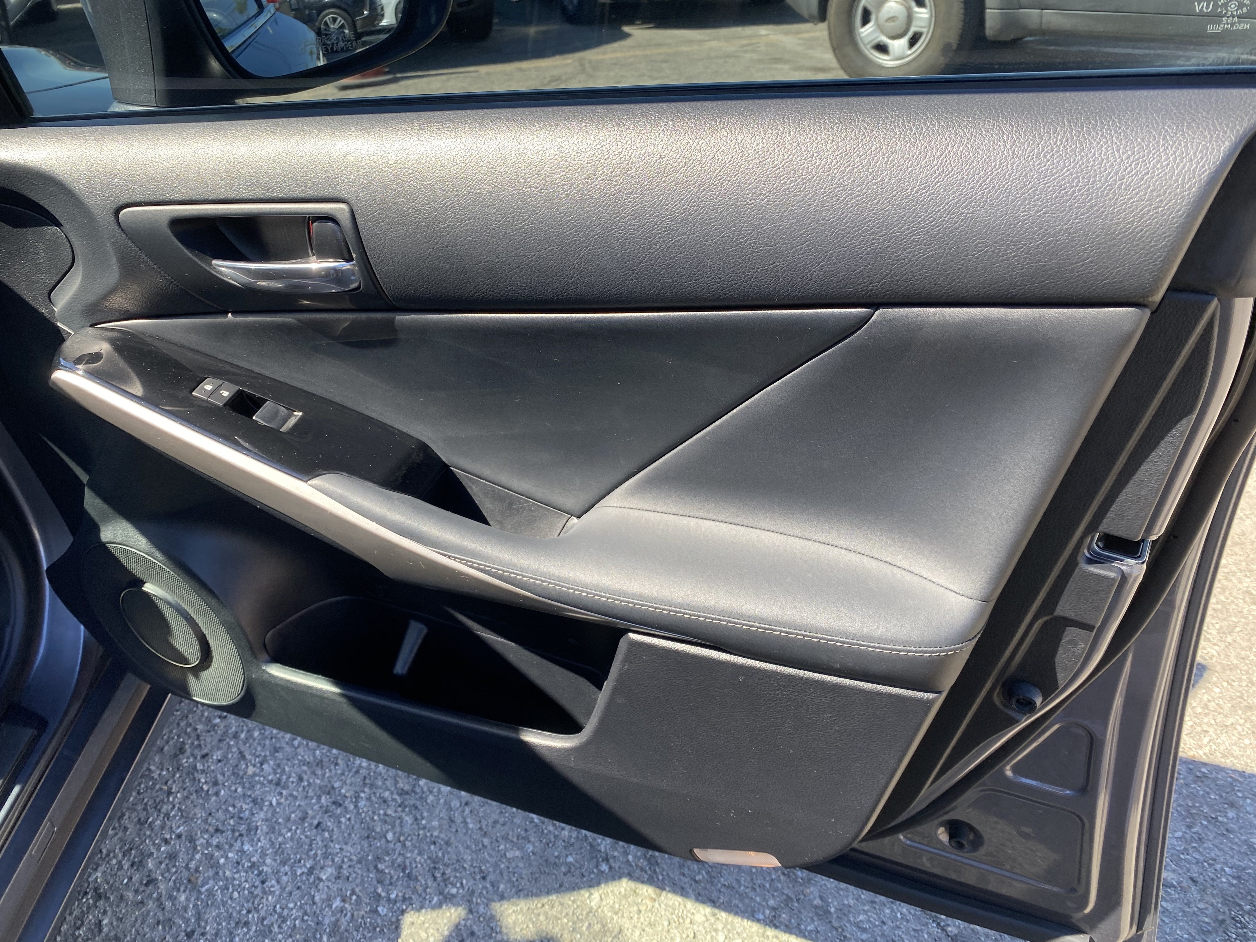 2016 Lexus IS 200t 4DR SDN
