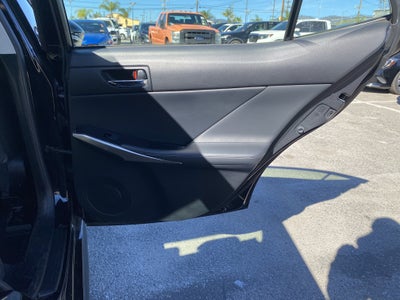 2015 Lexus IS 250 4dr Sport Sdn RWD