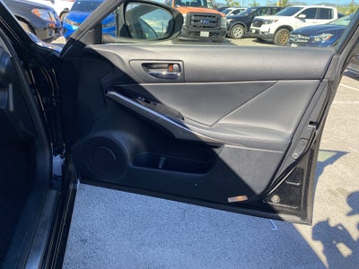 2015 Lexus IS 250 4dr Sport Sdn RWD