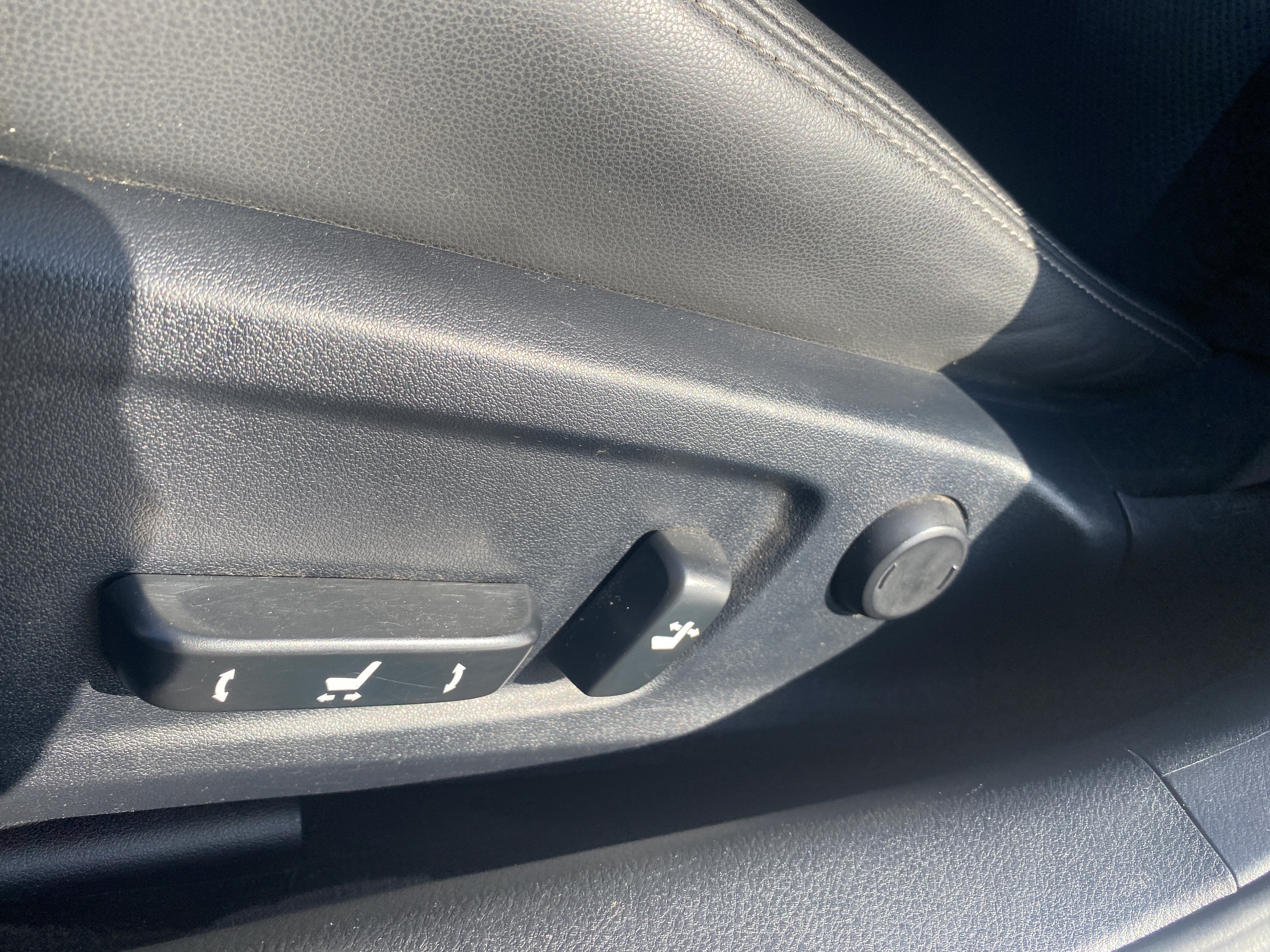 2015 Lexus IS 250 4dr Sport Sdn RWD