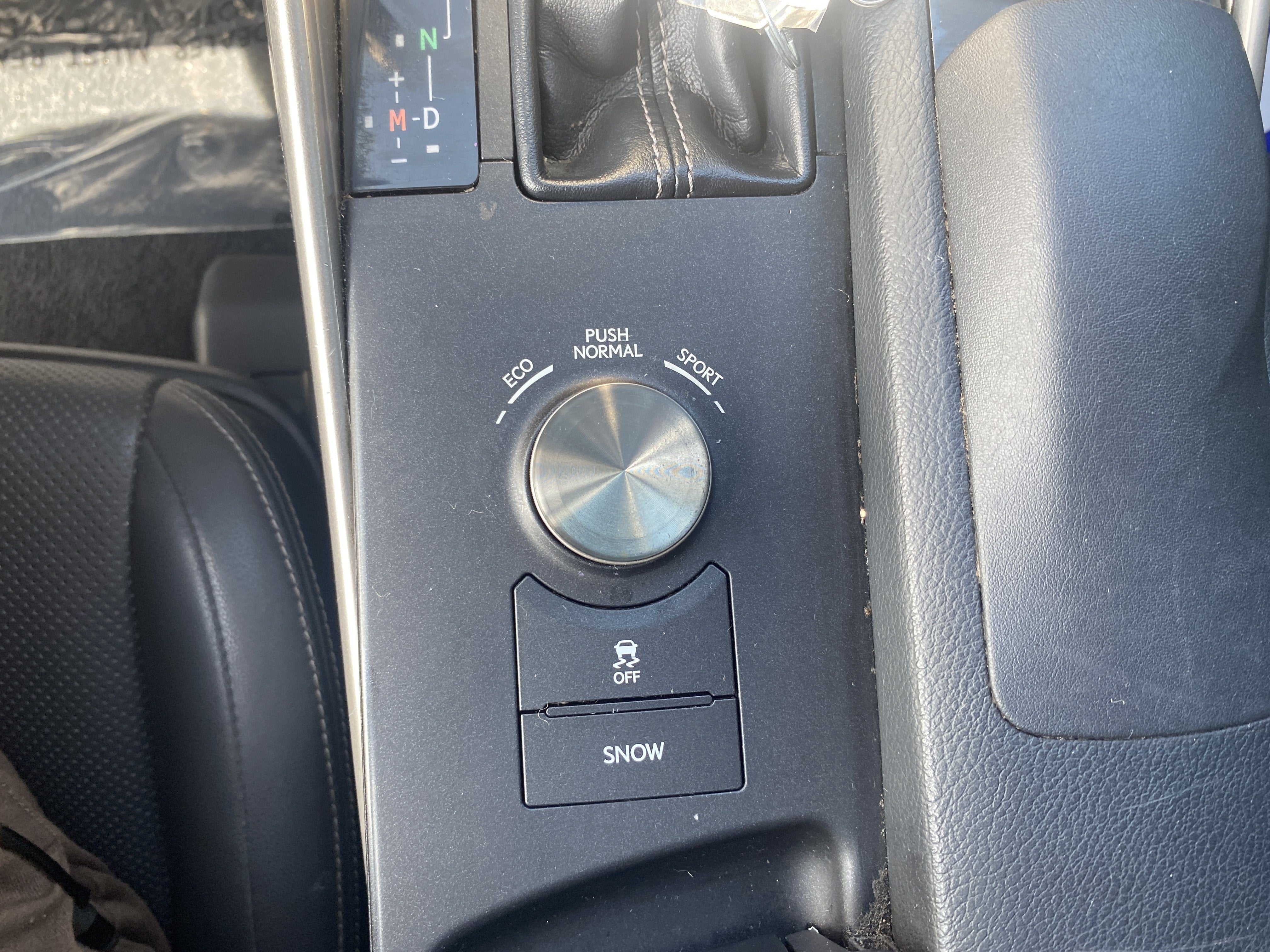 2015 Lexus IS 250 4dr Sport Sdn RWD