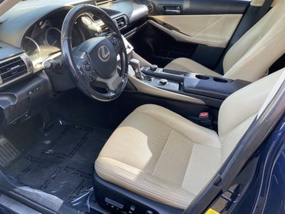 2015 Lexus IS 250 4DR SPORT SDN RWD