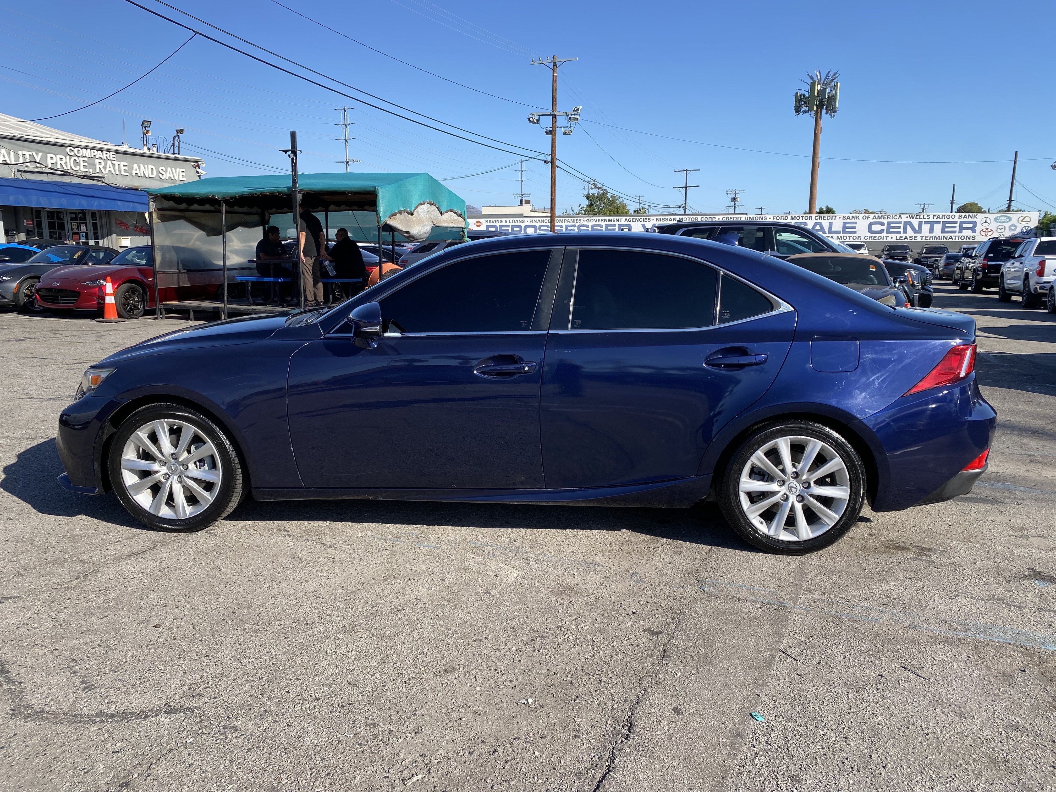 2015 Lexus IS 250 4DR SPORT SDN RWD