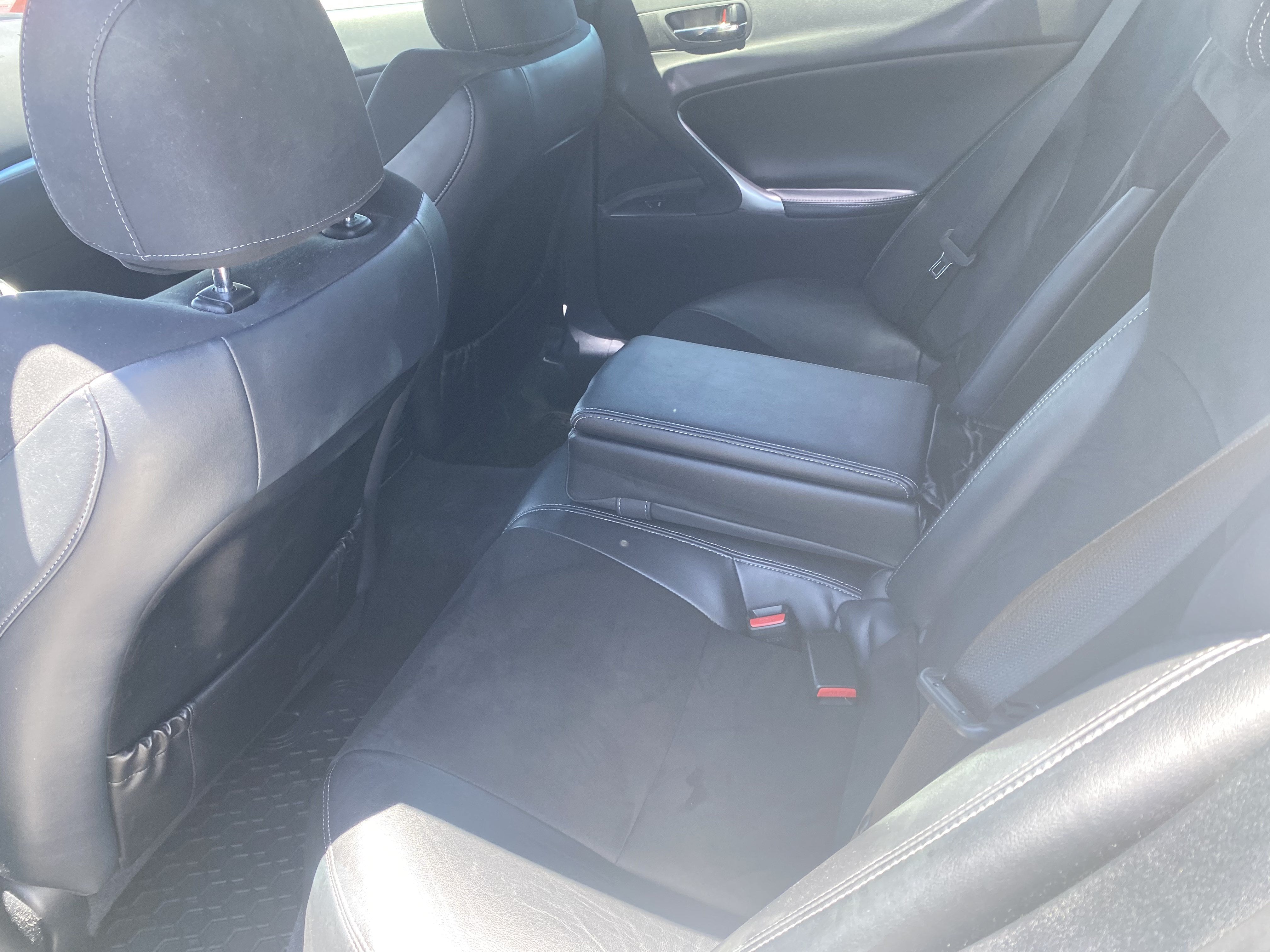 2012 Lexus IS 250 4dr Sport Sdn Man RWD