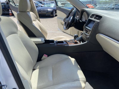 2012 Lexus IS 250 4dr Sport Sdn Man RWD