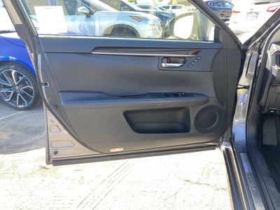2014 Lexus ES 350 4dr Sdn