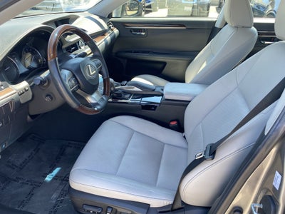2015 Lexus ES 350 4dr Sdn