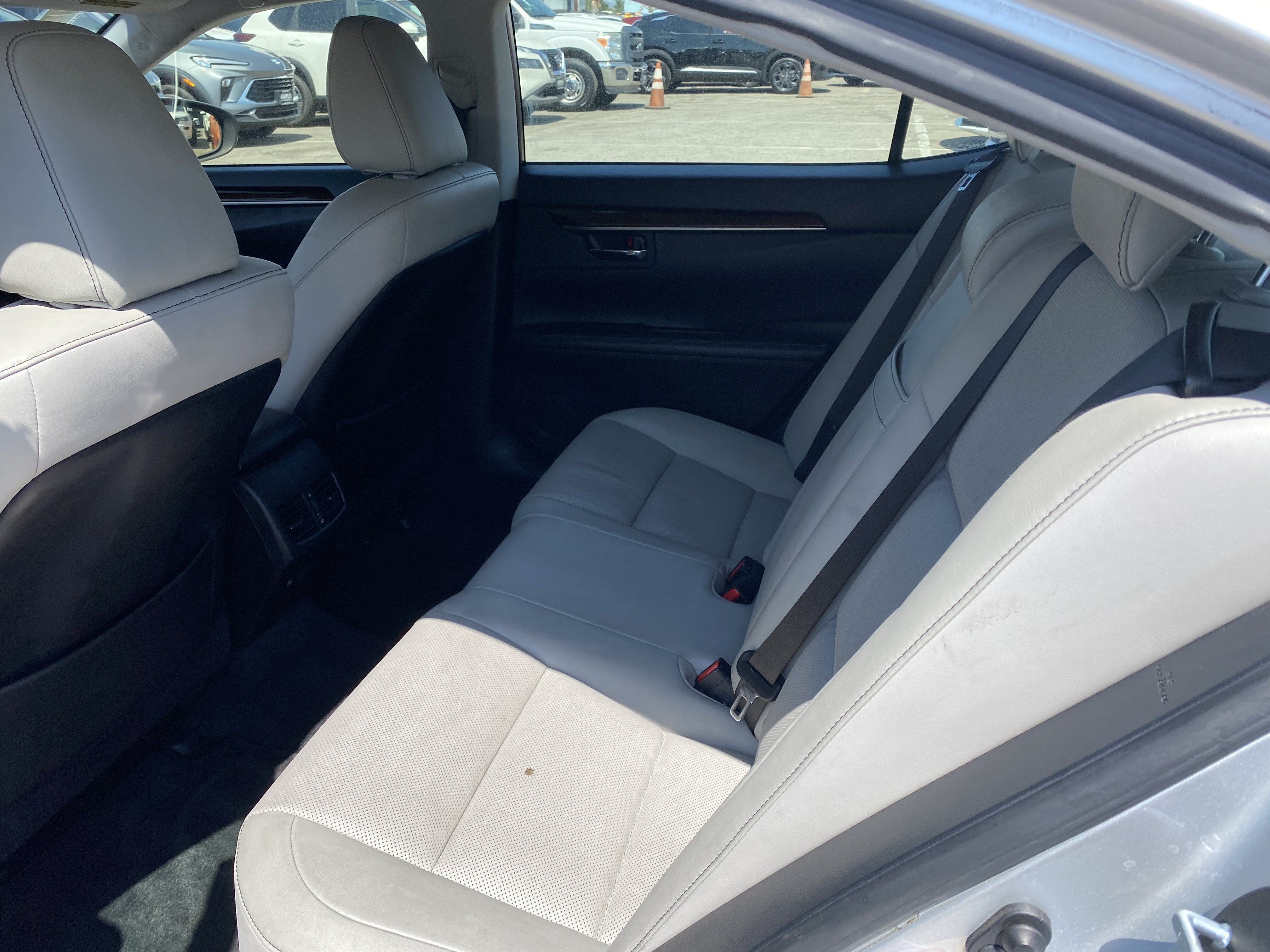 2014 Lexus ES 350 4dr Sdn