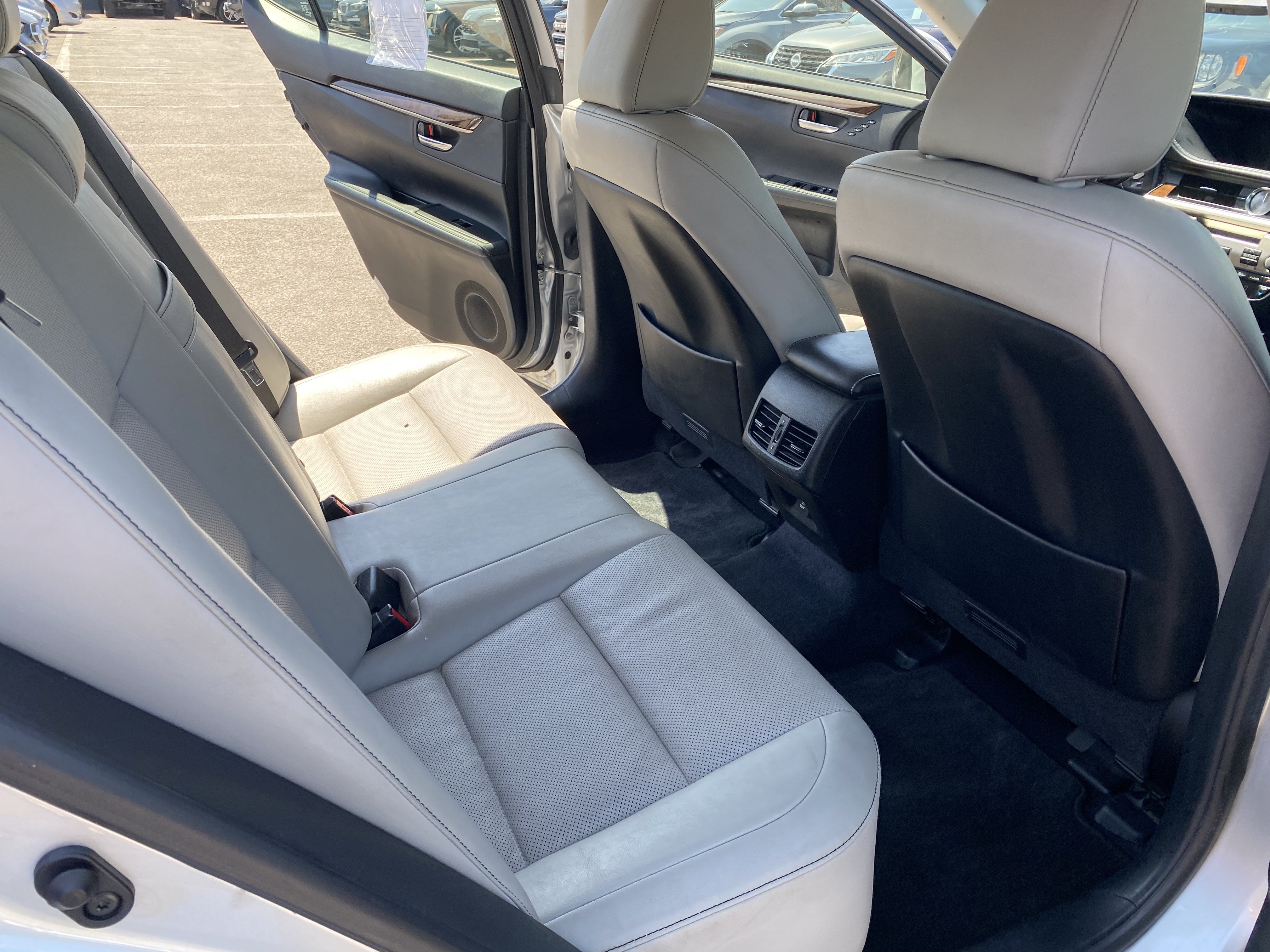 2014 Lexus ES 350 4dr Sdn