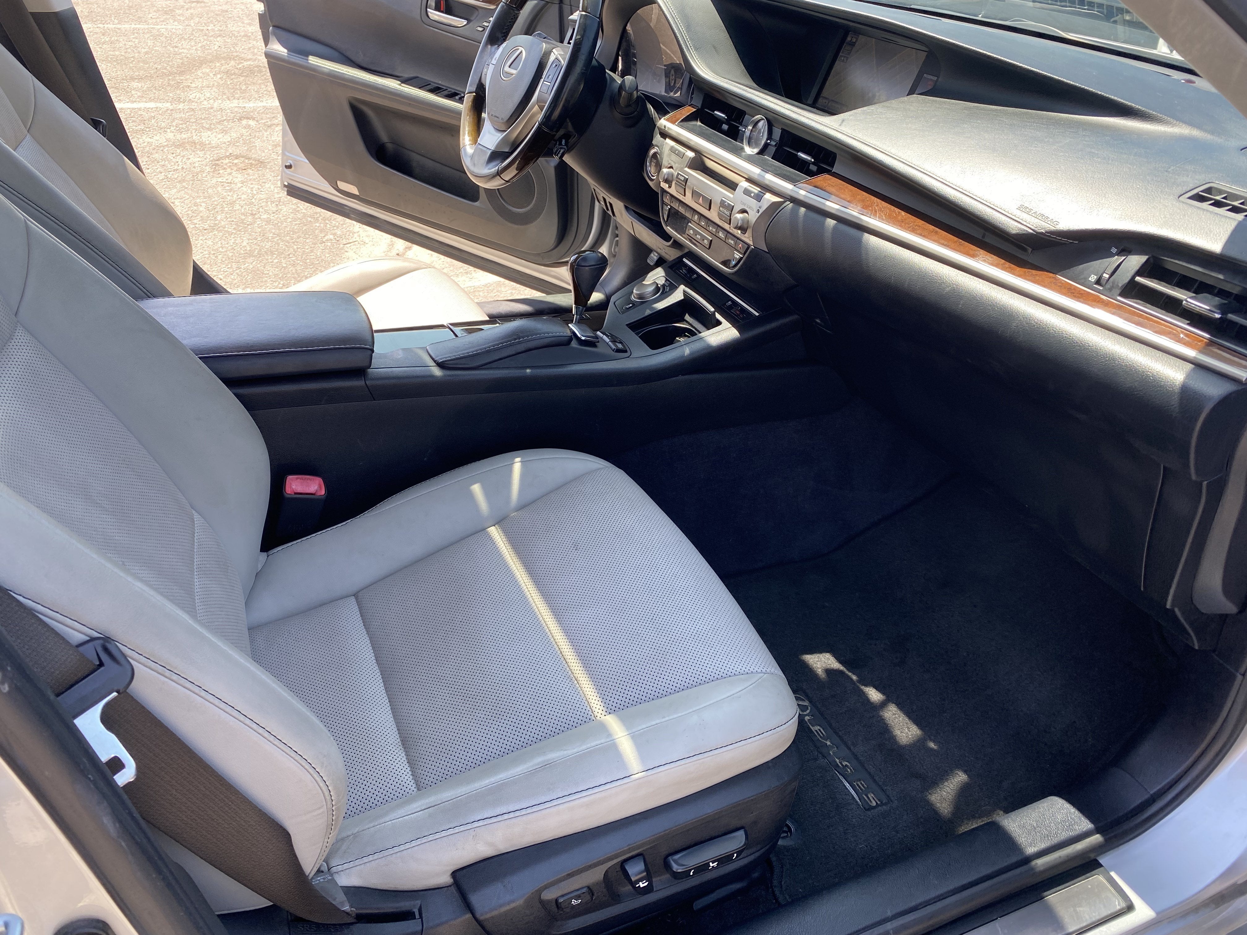 2014 Lexus ES 350 4dr Sdn