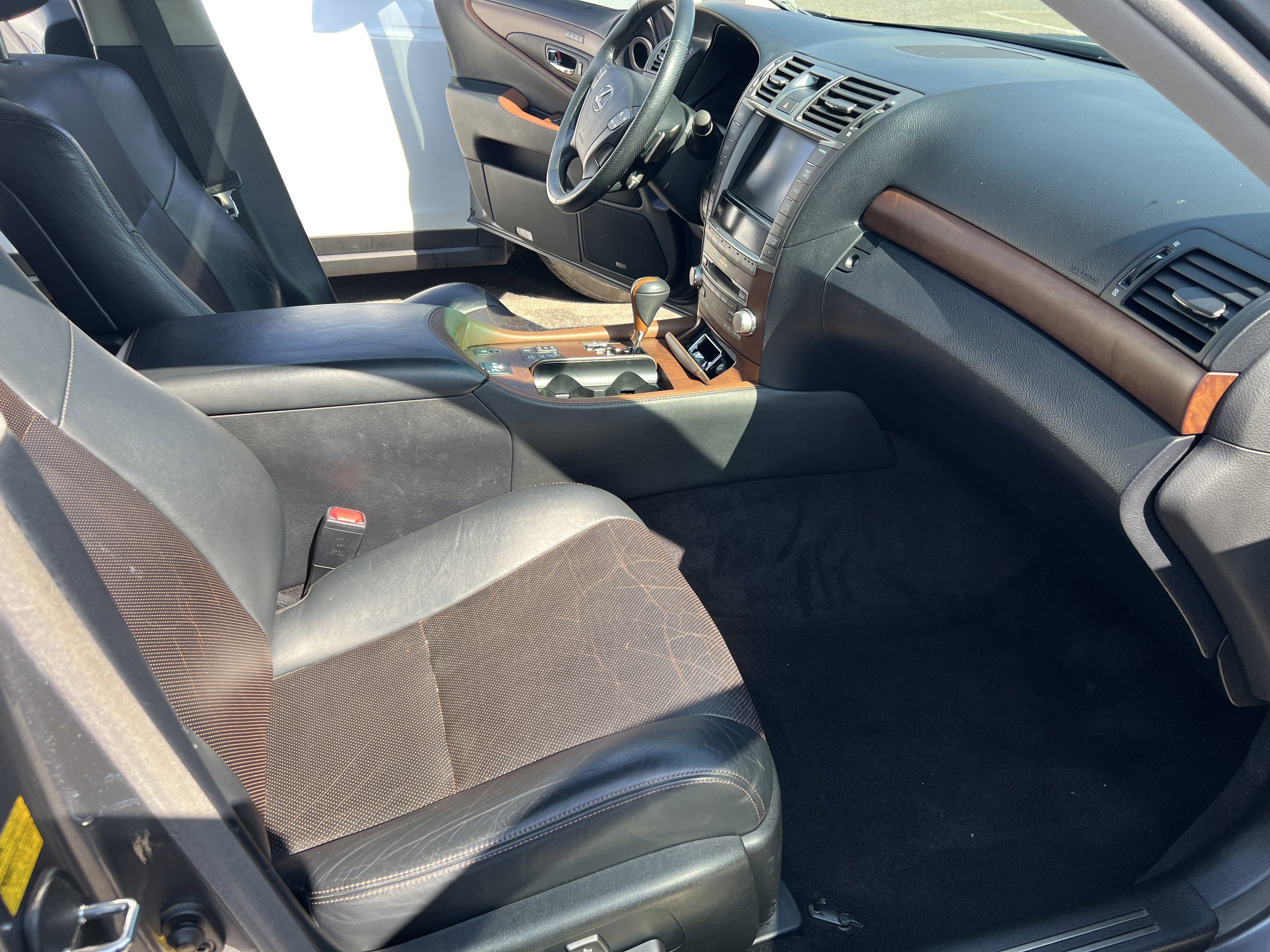 2012 Lexus LS 460 4dr Sdn RWD