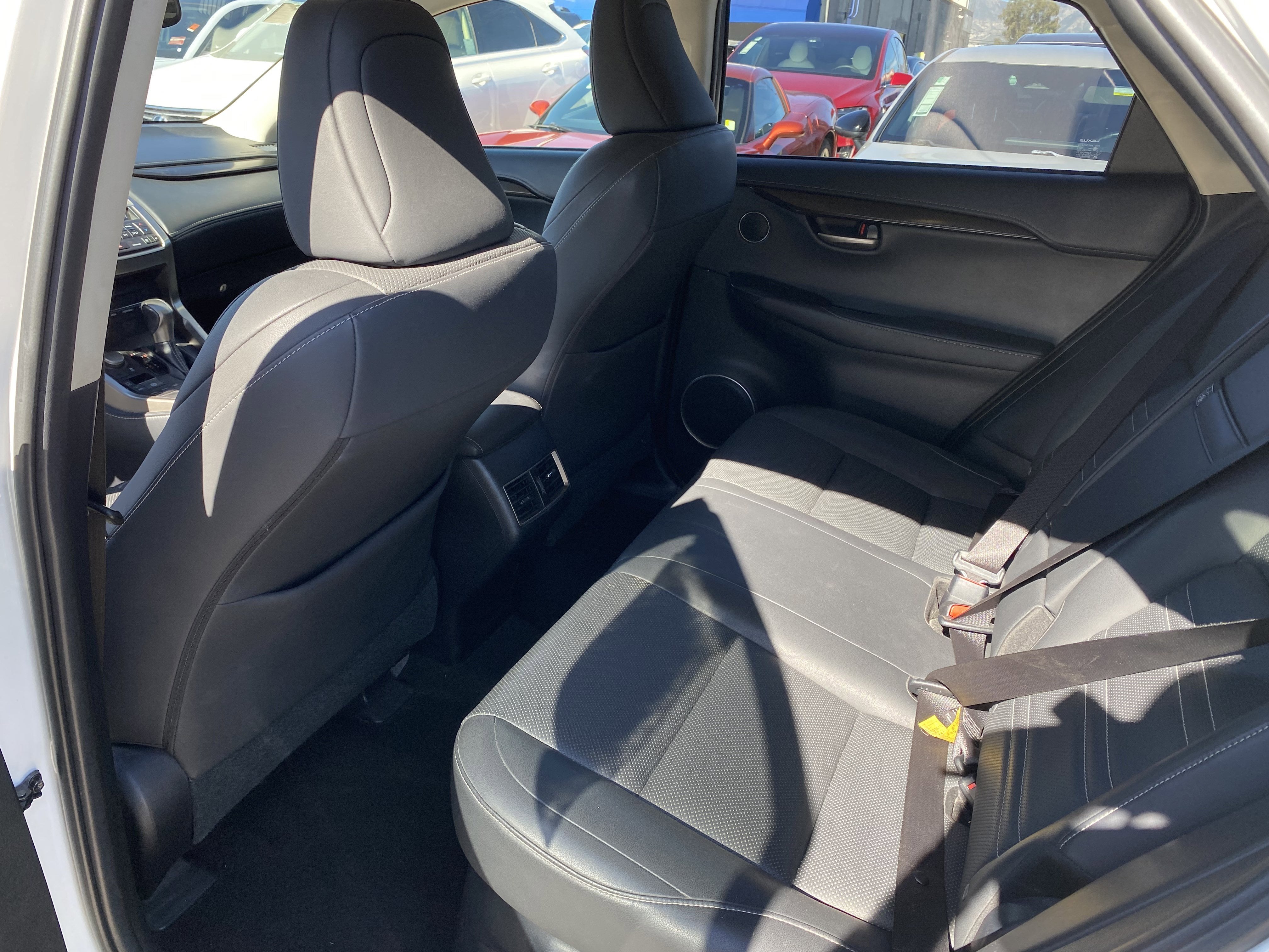 2015 Lexus NX 200t FWD 4dr