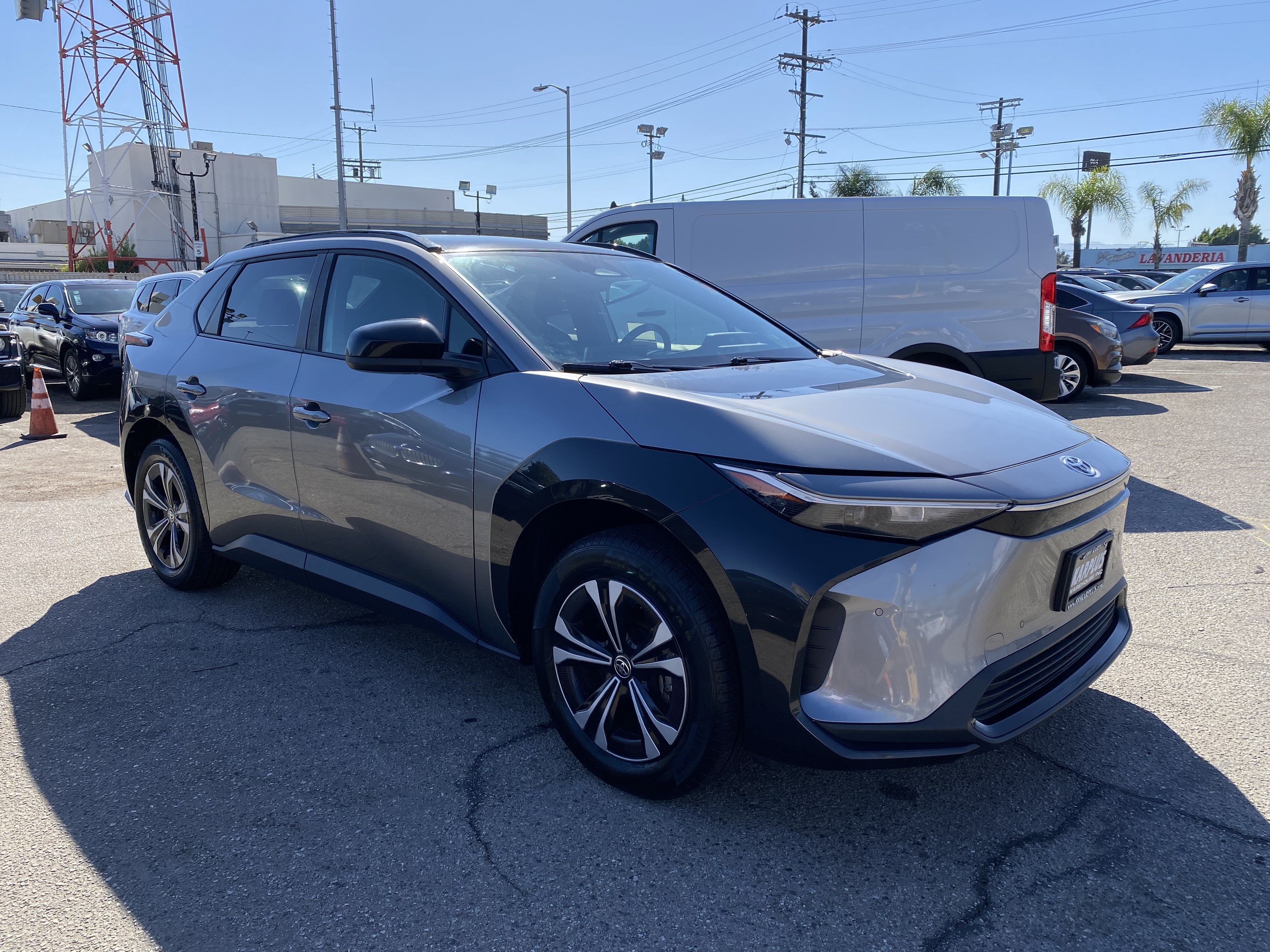 2023 Toyota bZ4X XLE