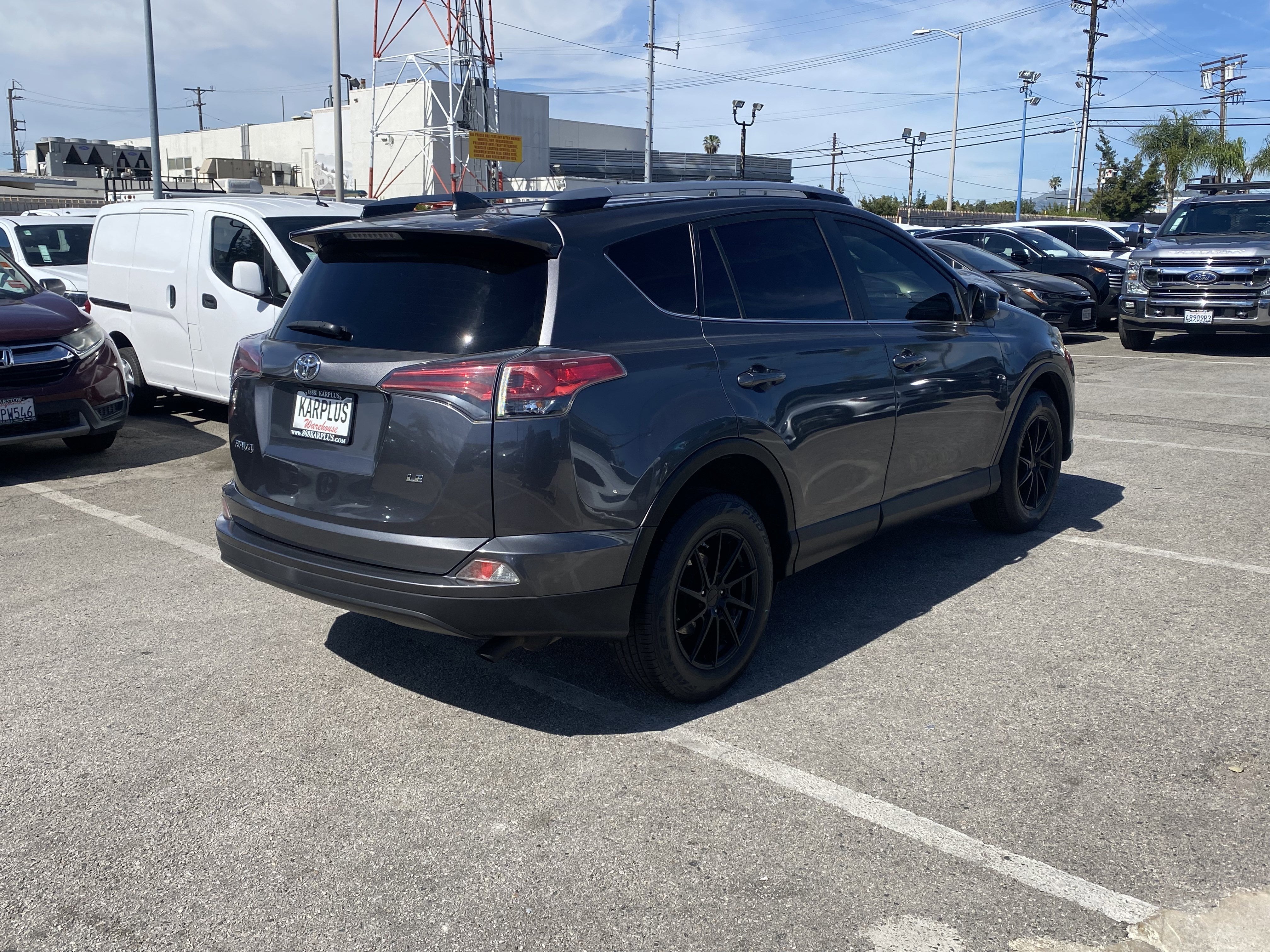 2018 Toyota RAV4 LE