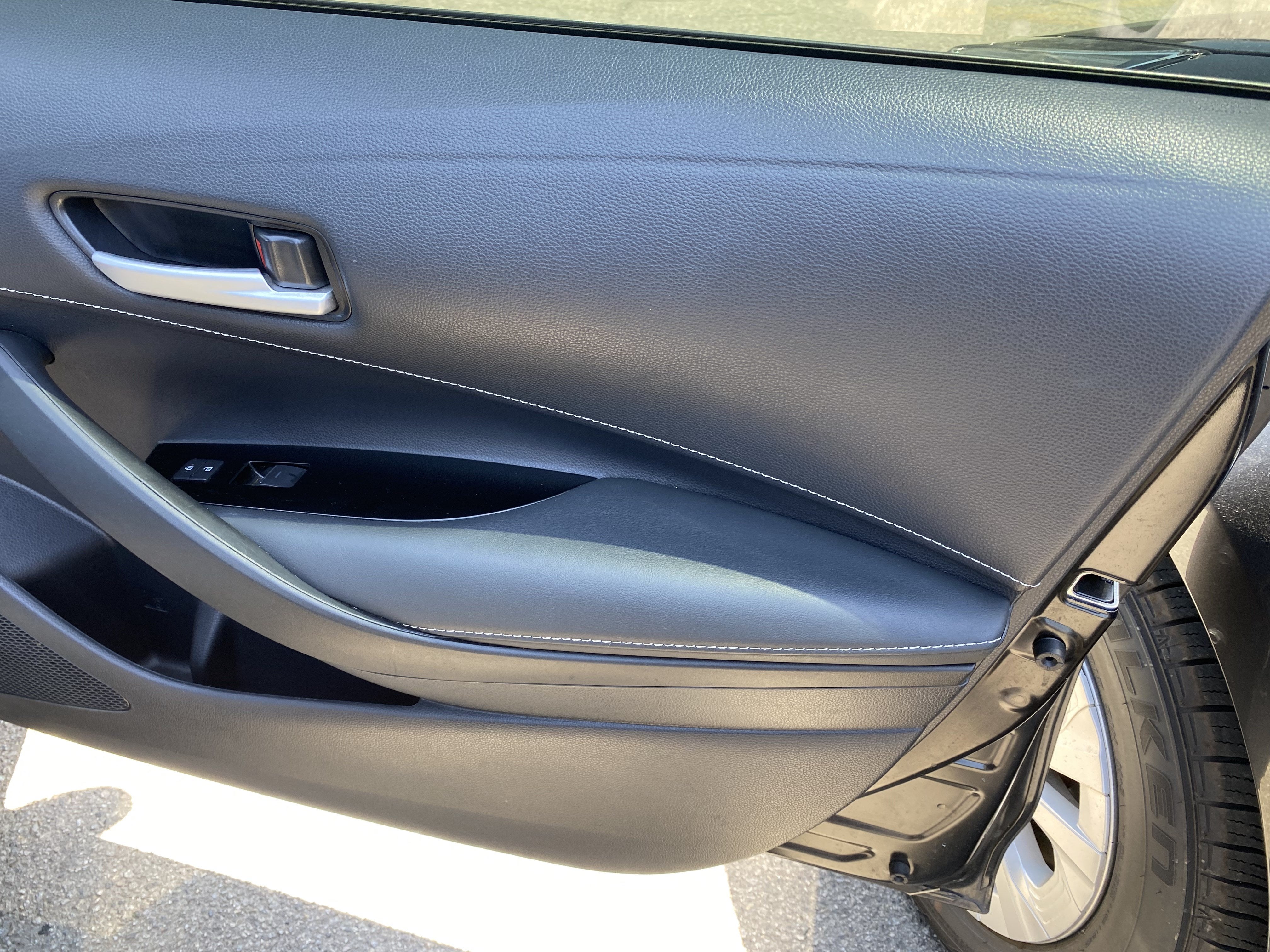 2021 Toyota Corolla Hatchback SE