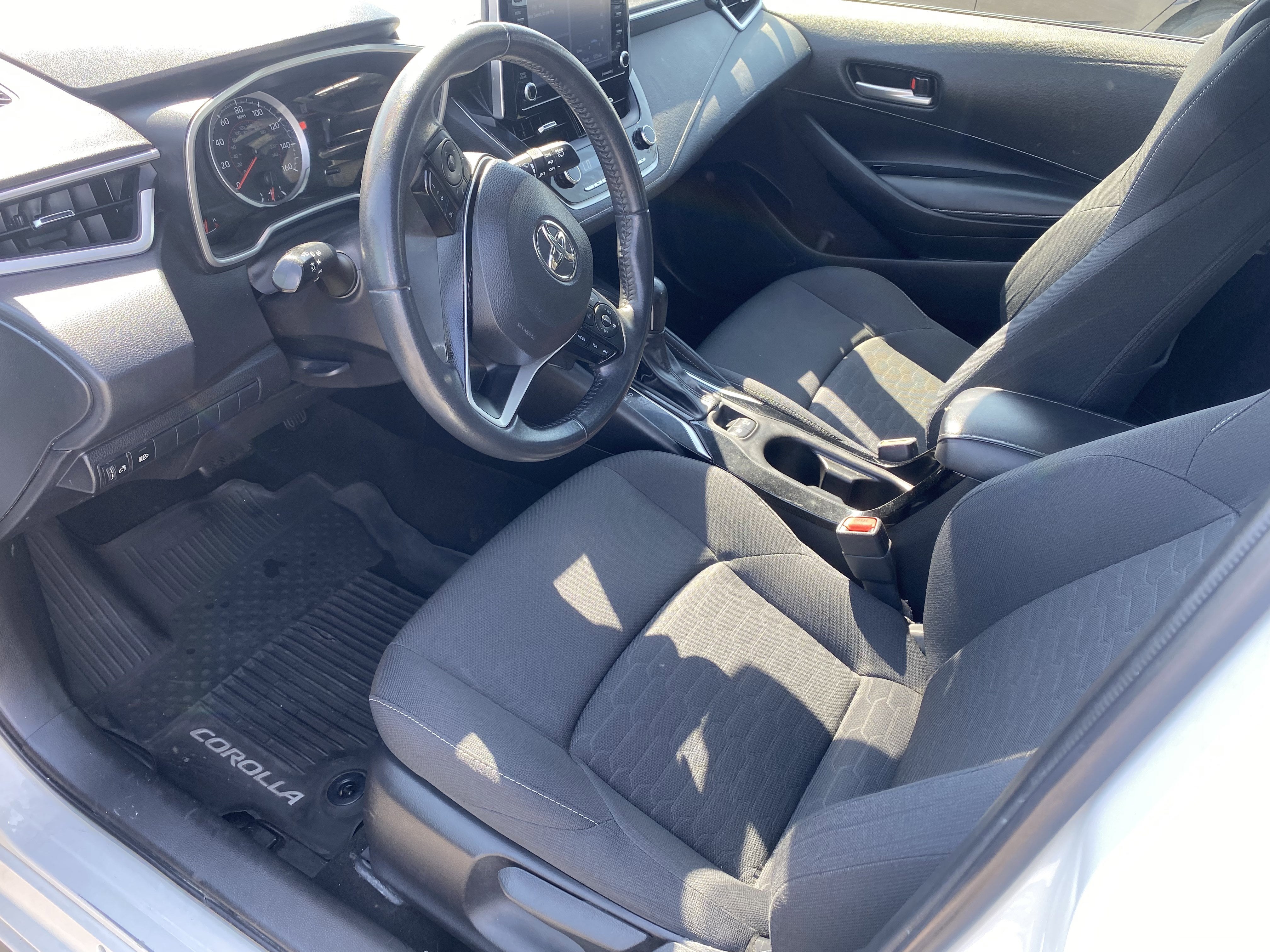 2022 Toyota Corolla Hatchback SE