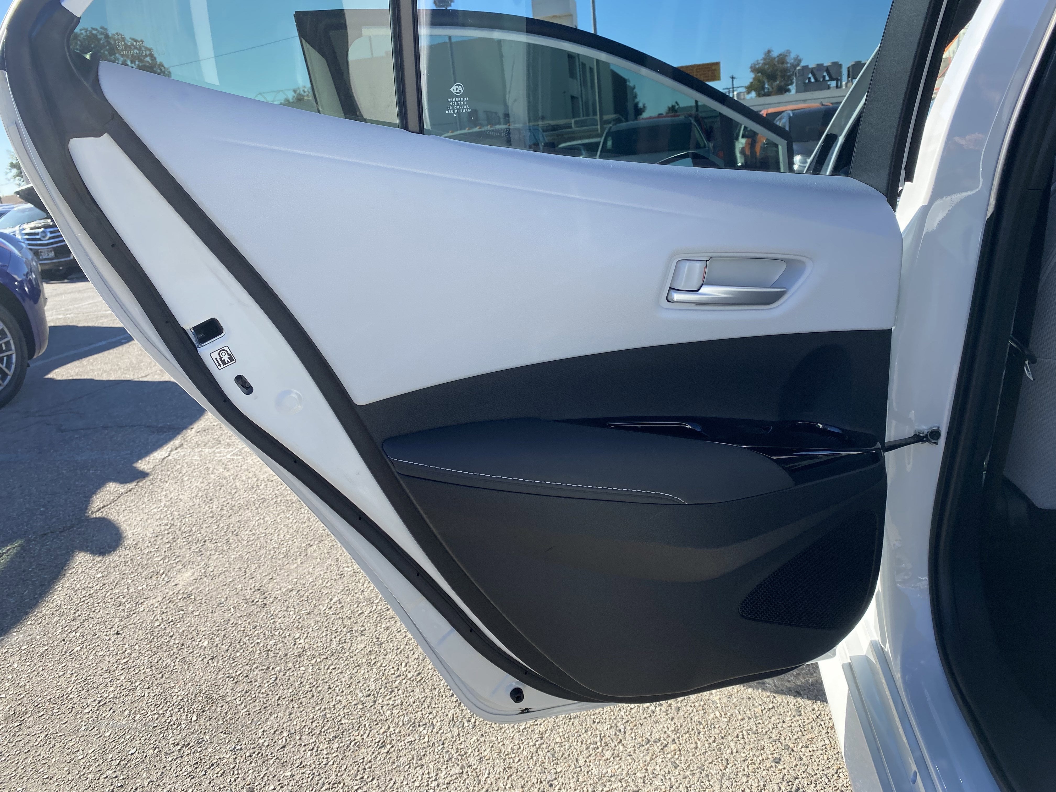 2024 Toyota Corolla Hatchback SE