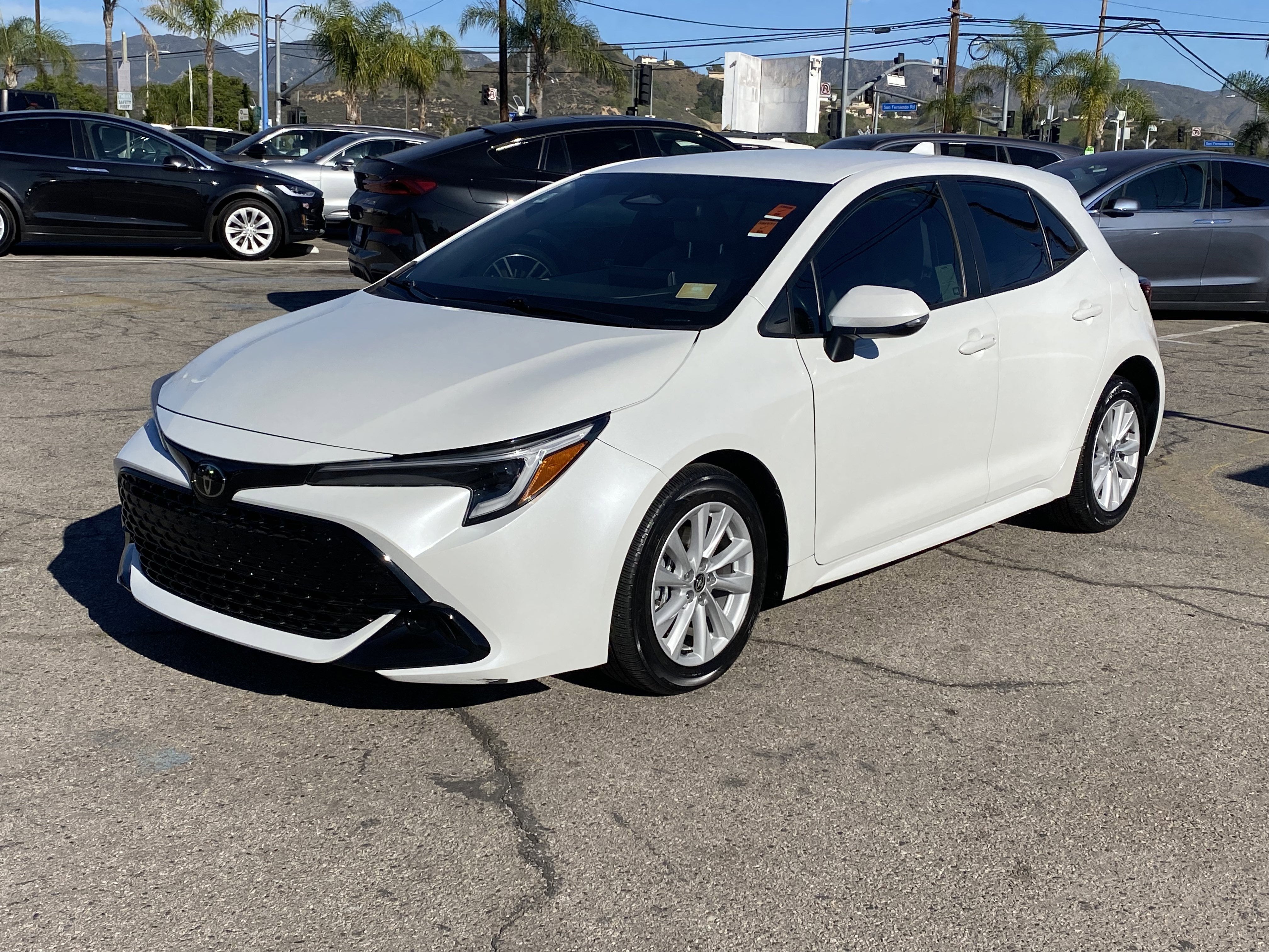 2024 Toyota Corolla Hatchback SE