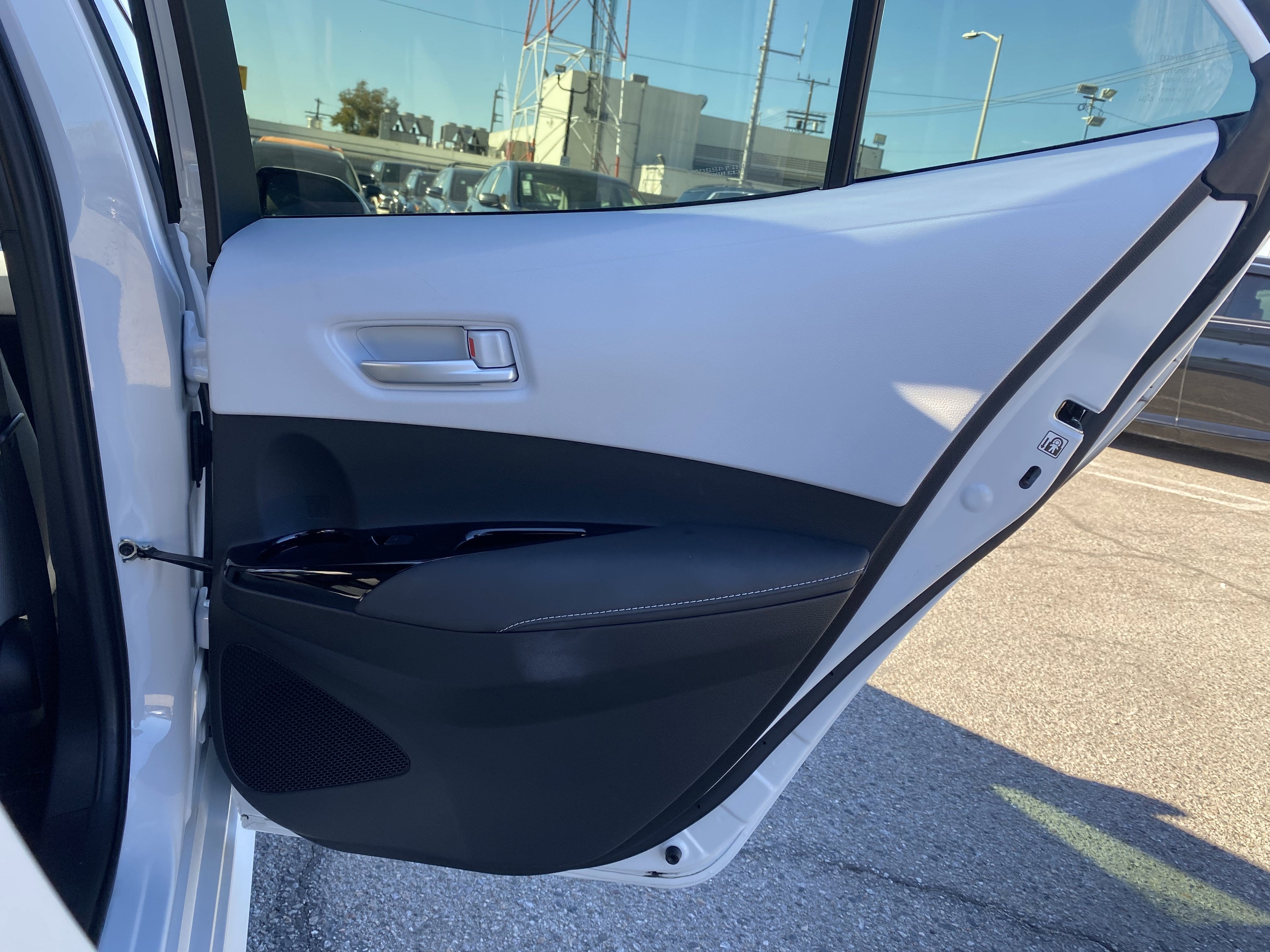 2024 Toyota Corolla Hatchback SE