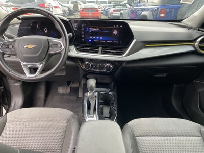 2025 Chevrolet Trax FWD 4DR LT