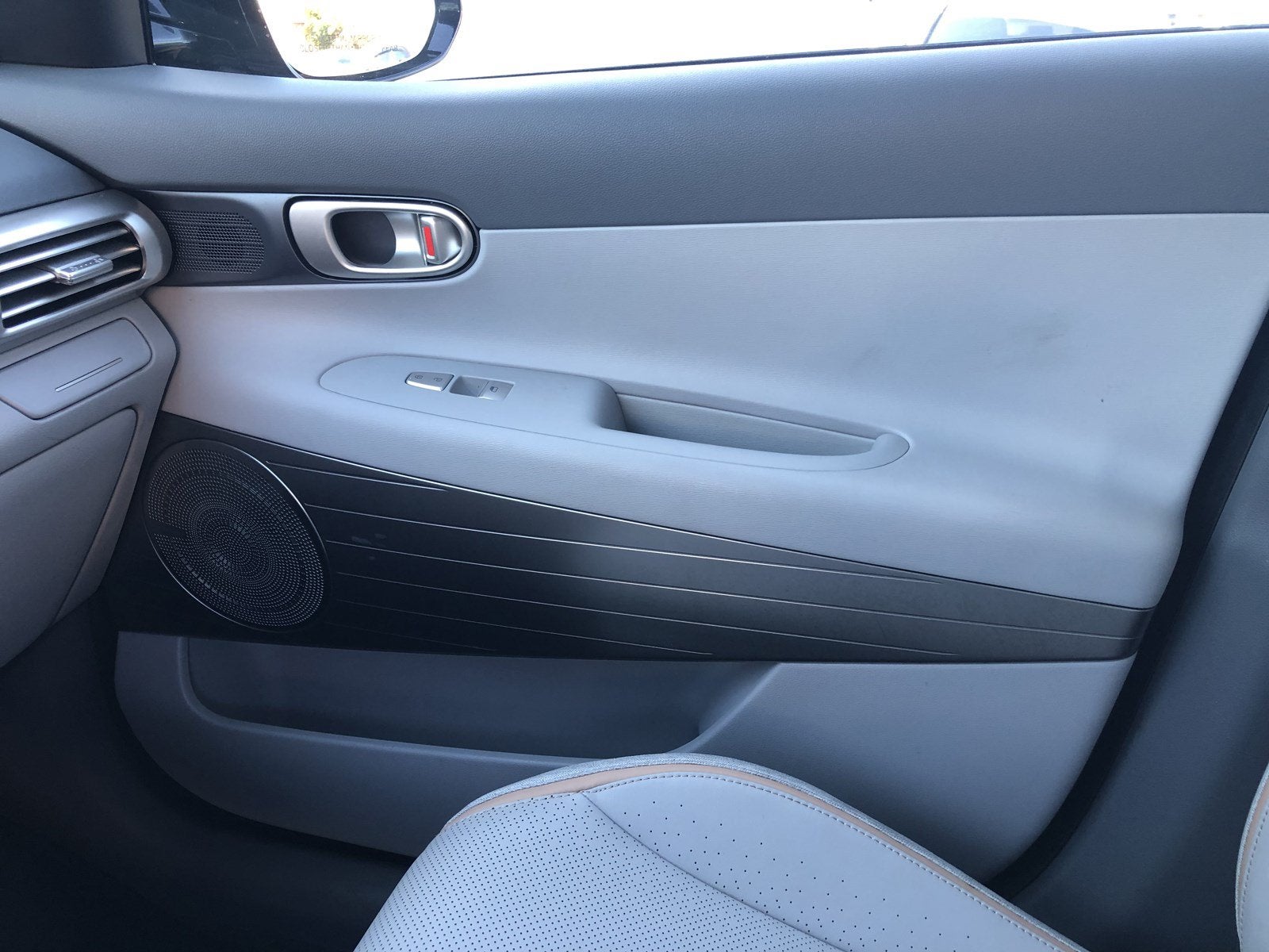 2019 Hyundai NEXO LIMITED FWD