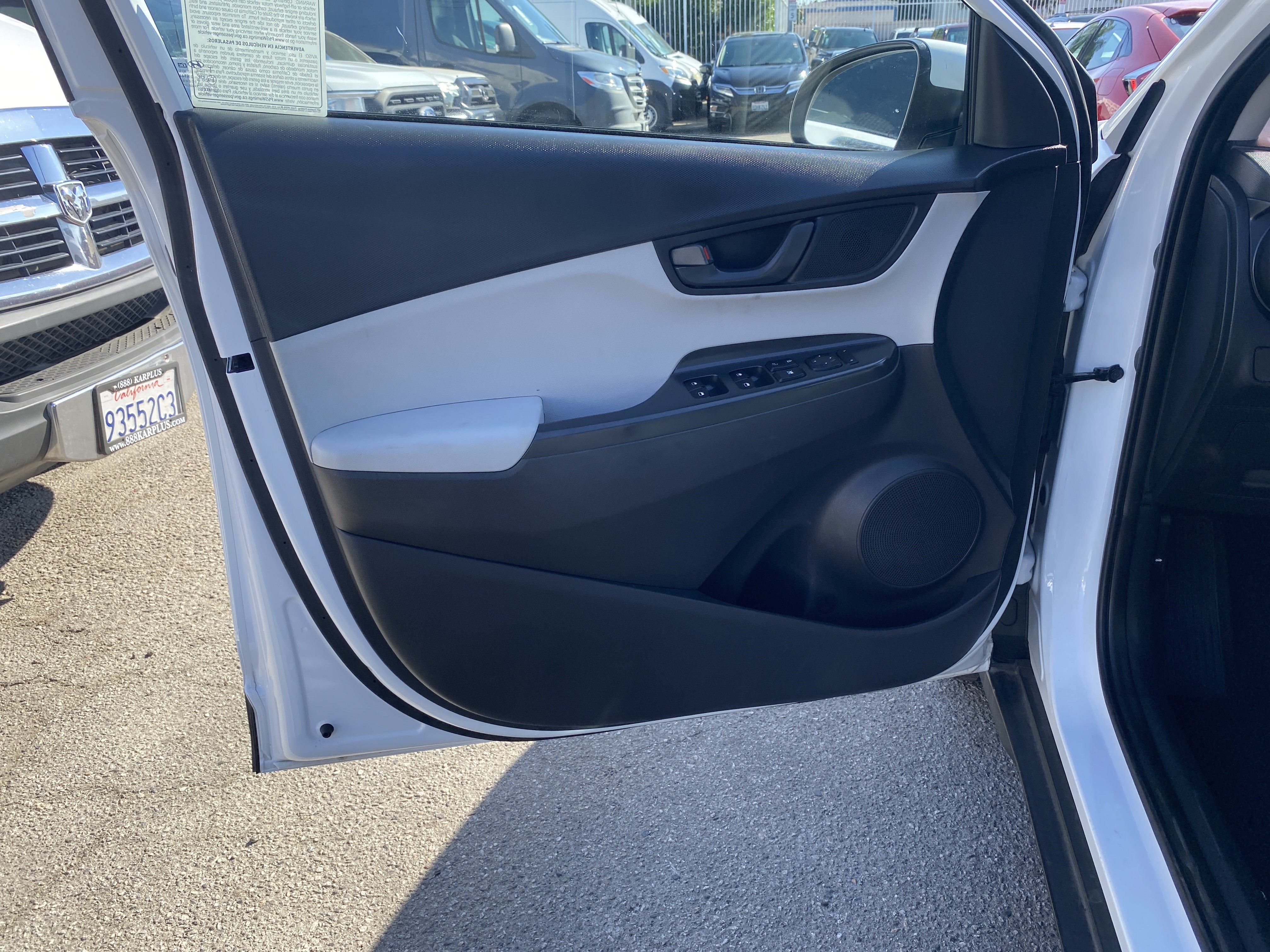 2023 Hyundai Kona SE