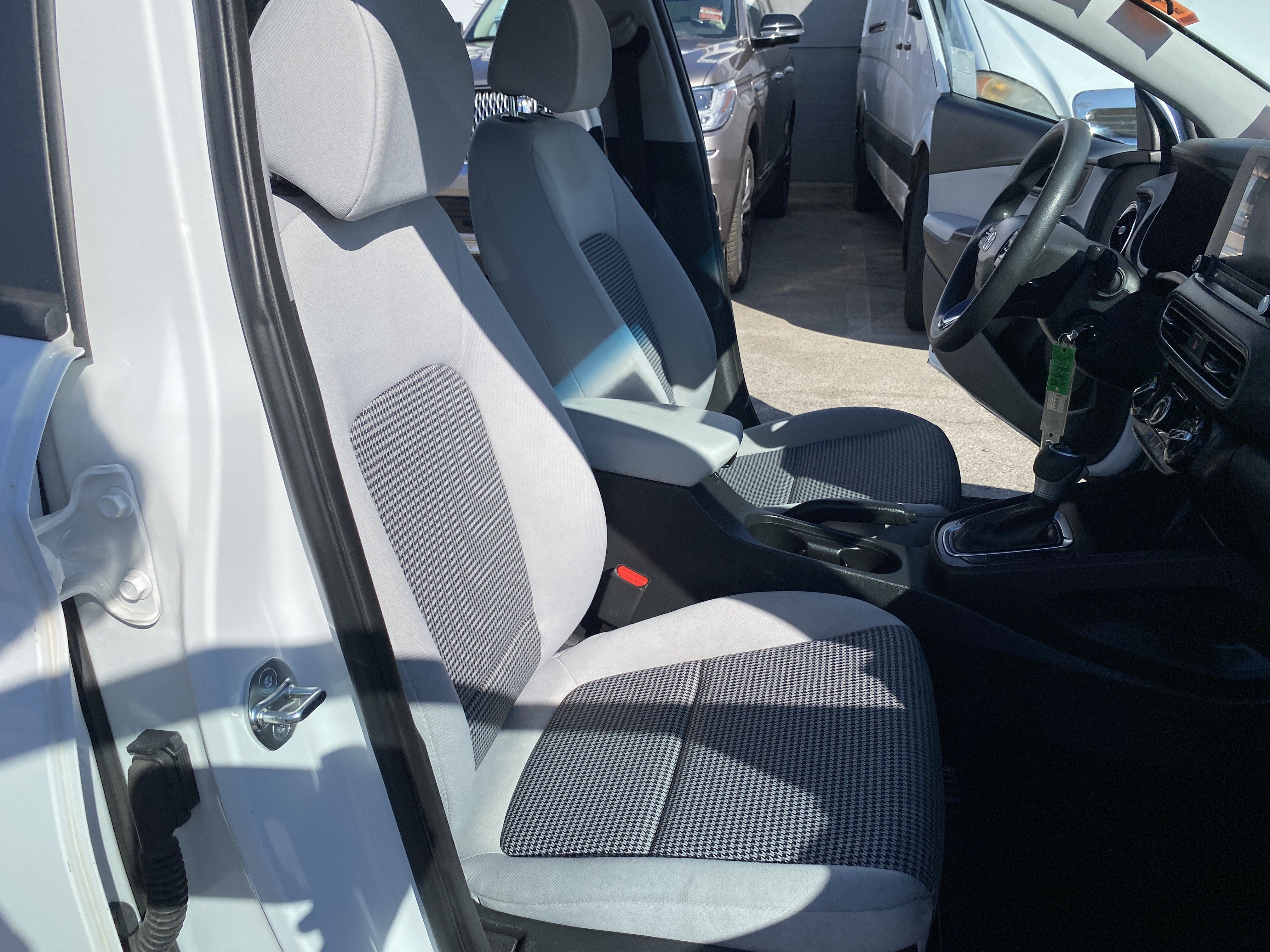 2023 Hyundai Kona SE