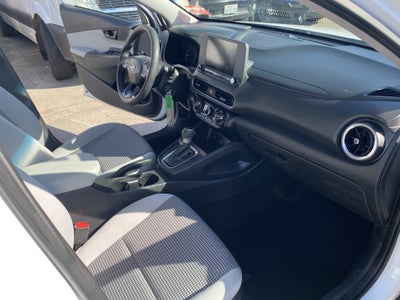 2023 Hyundai Kona SE