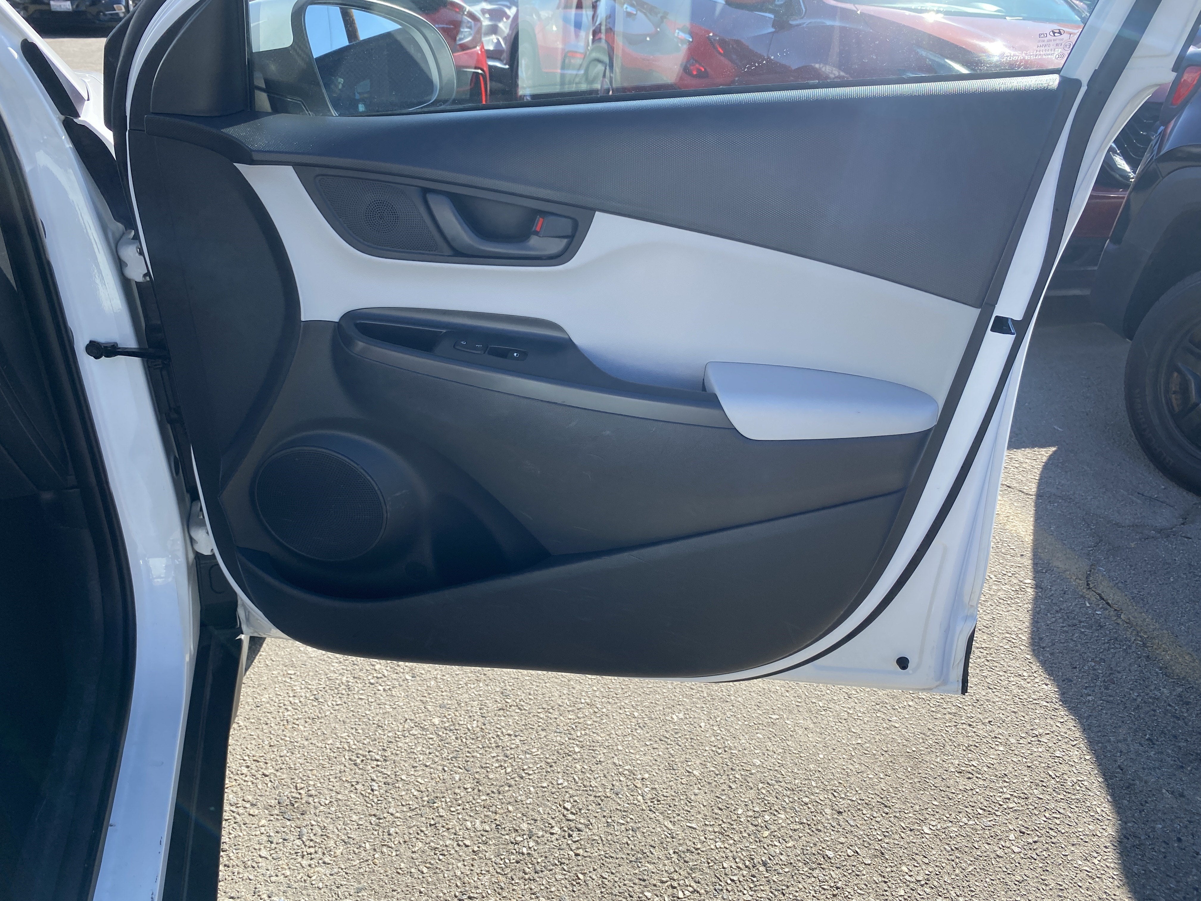 2023 Hyundai Kona SE