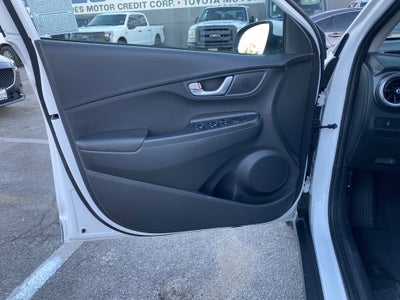 2022 Hyundai Kona Electric SEL