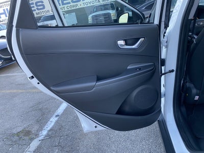 2022 Hyundai Kona Electric SEL