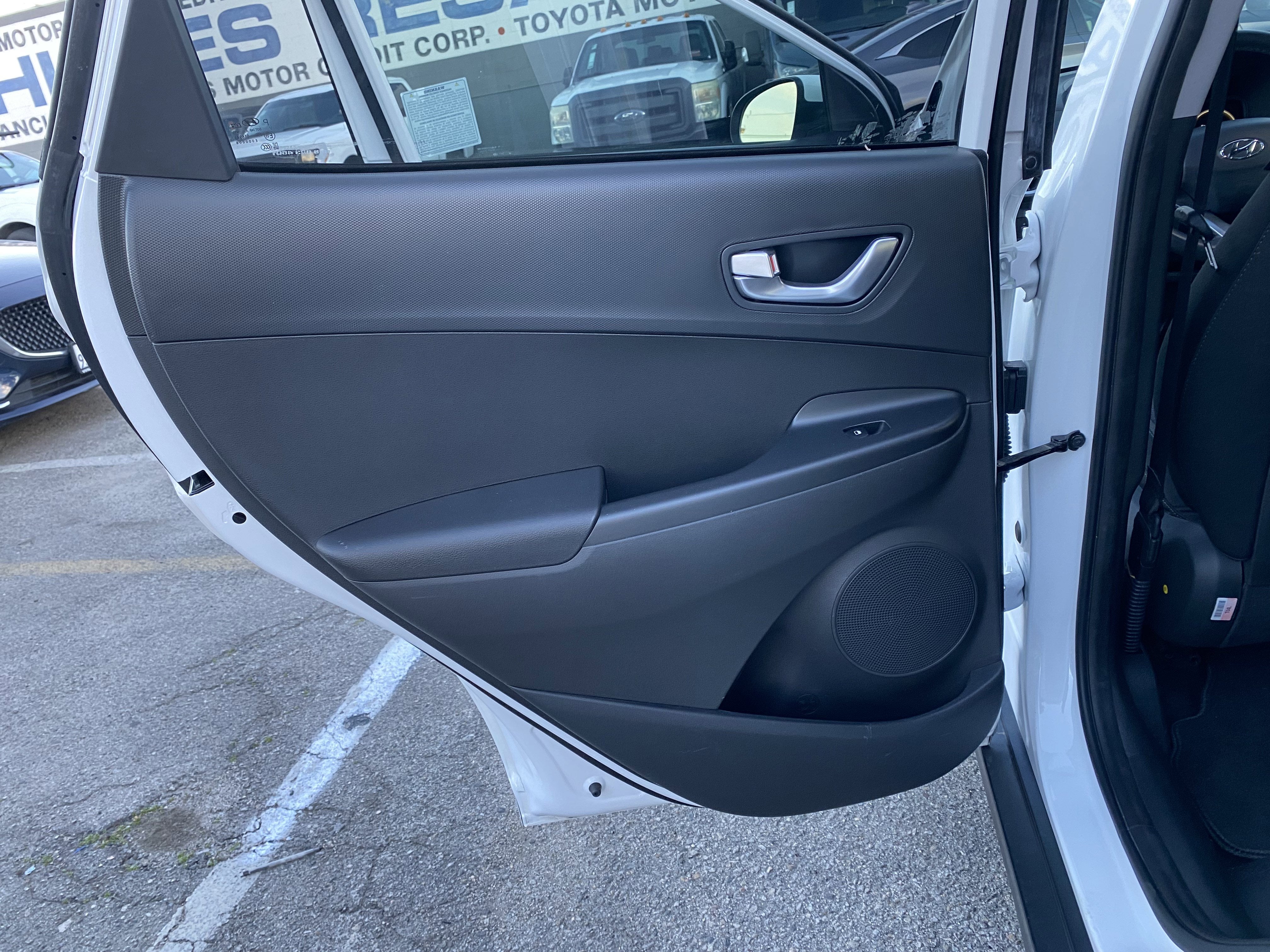 2022 Hyundai Kona Electric SEL