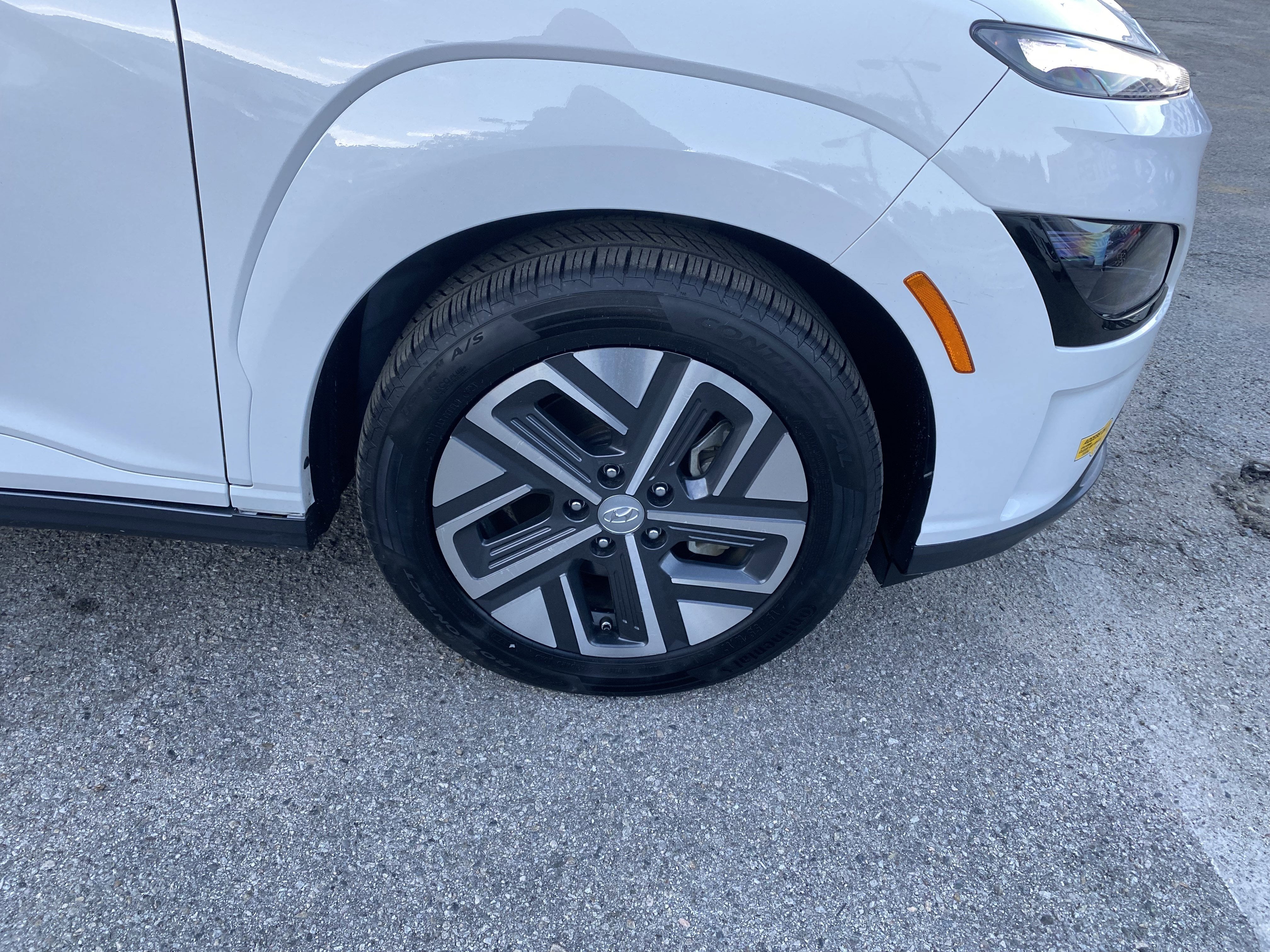 2022 Hyundai Kona Electric SEL