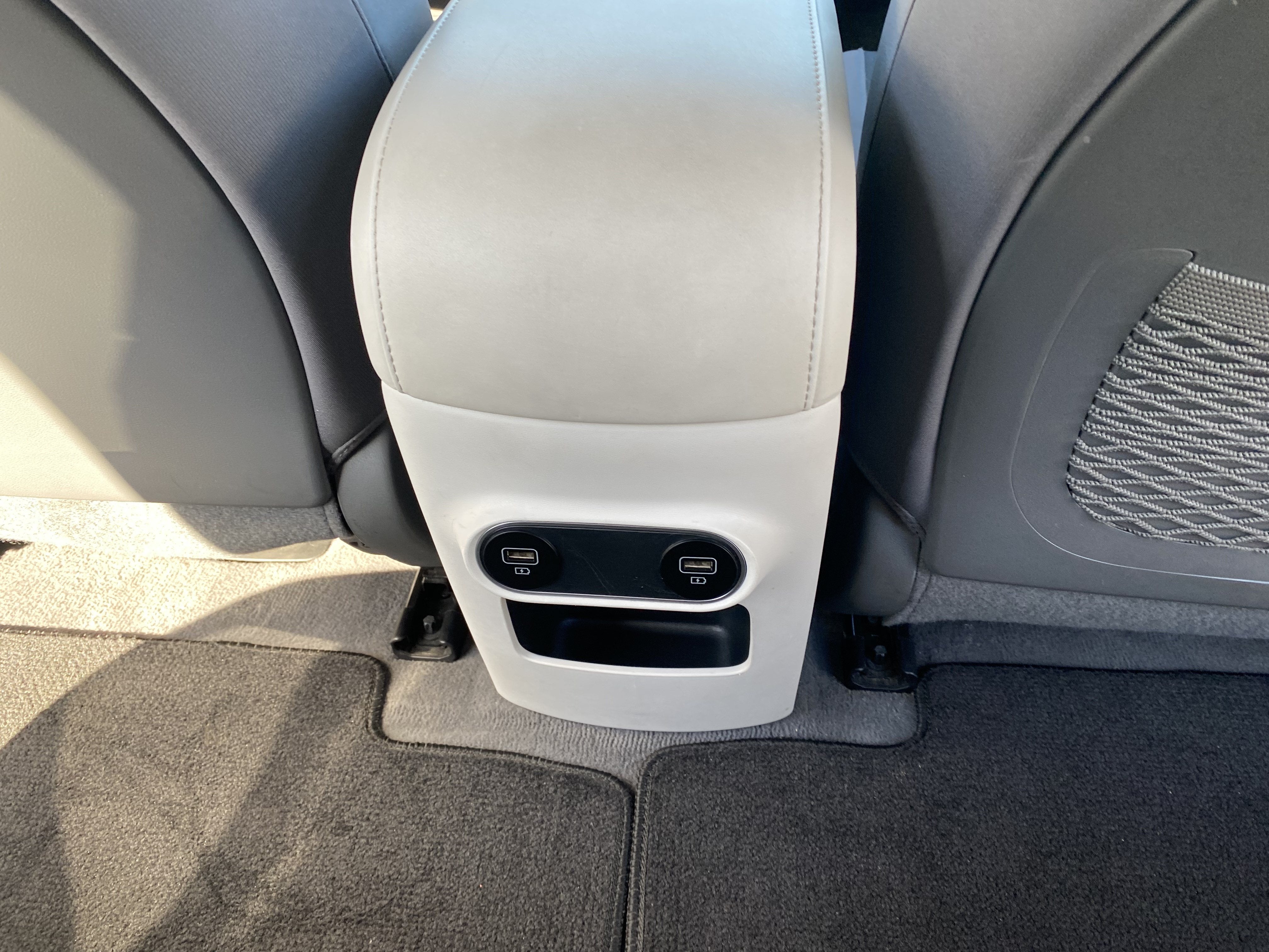 2024 Hyundai IONIQ 5 SE