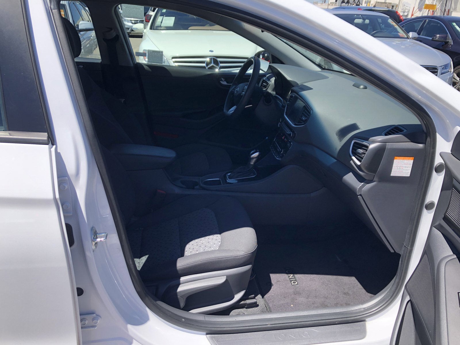 2019 Hyundai Ioniq Hybrid Blue