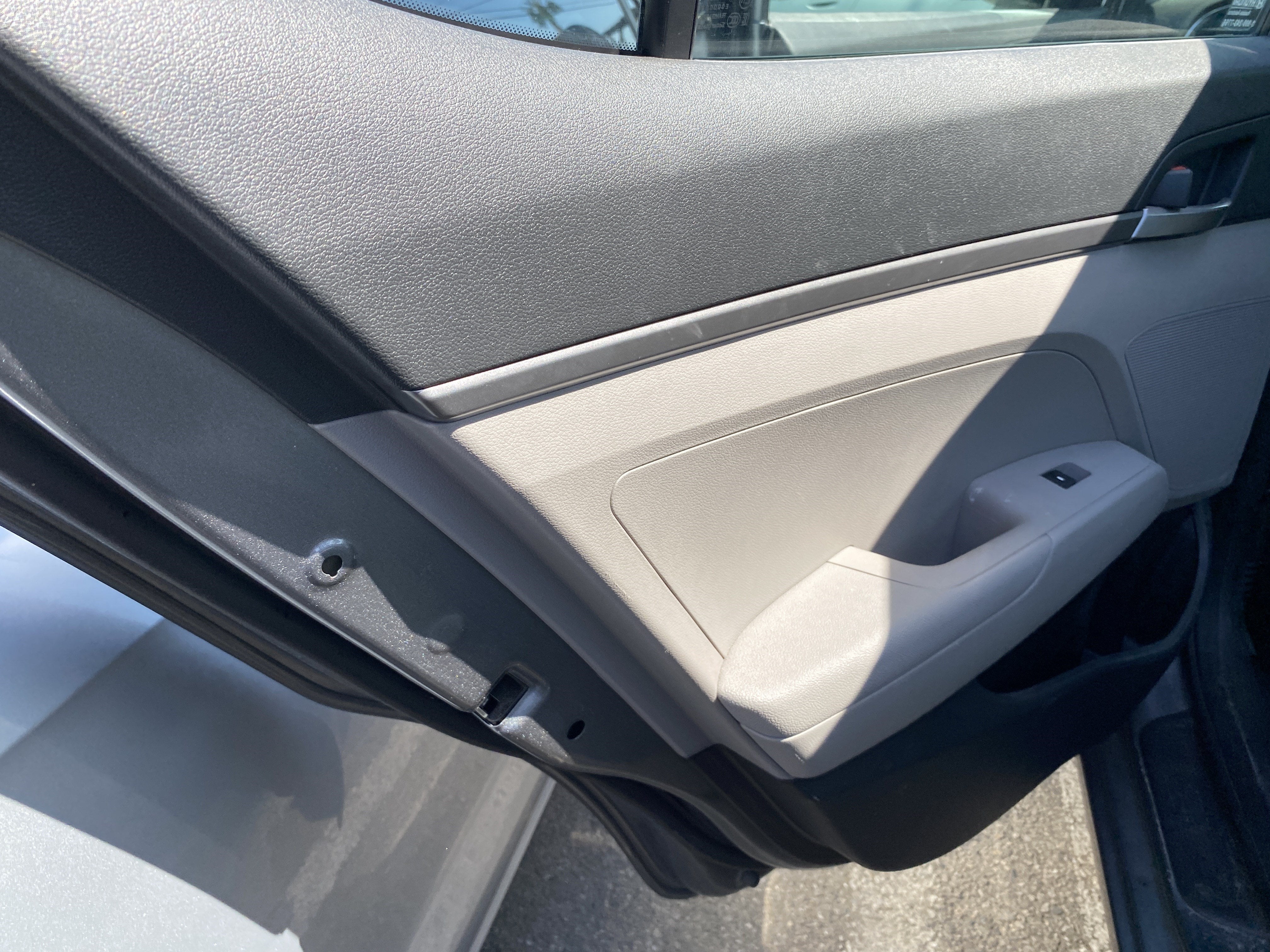 2018 Hyundai Elantra SE 2.0L AUTO (ULSAN)