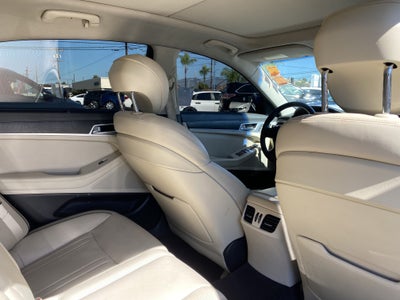 2016 Hyundai Genesis 4DR SDN V6 3.8L RWD